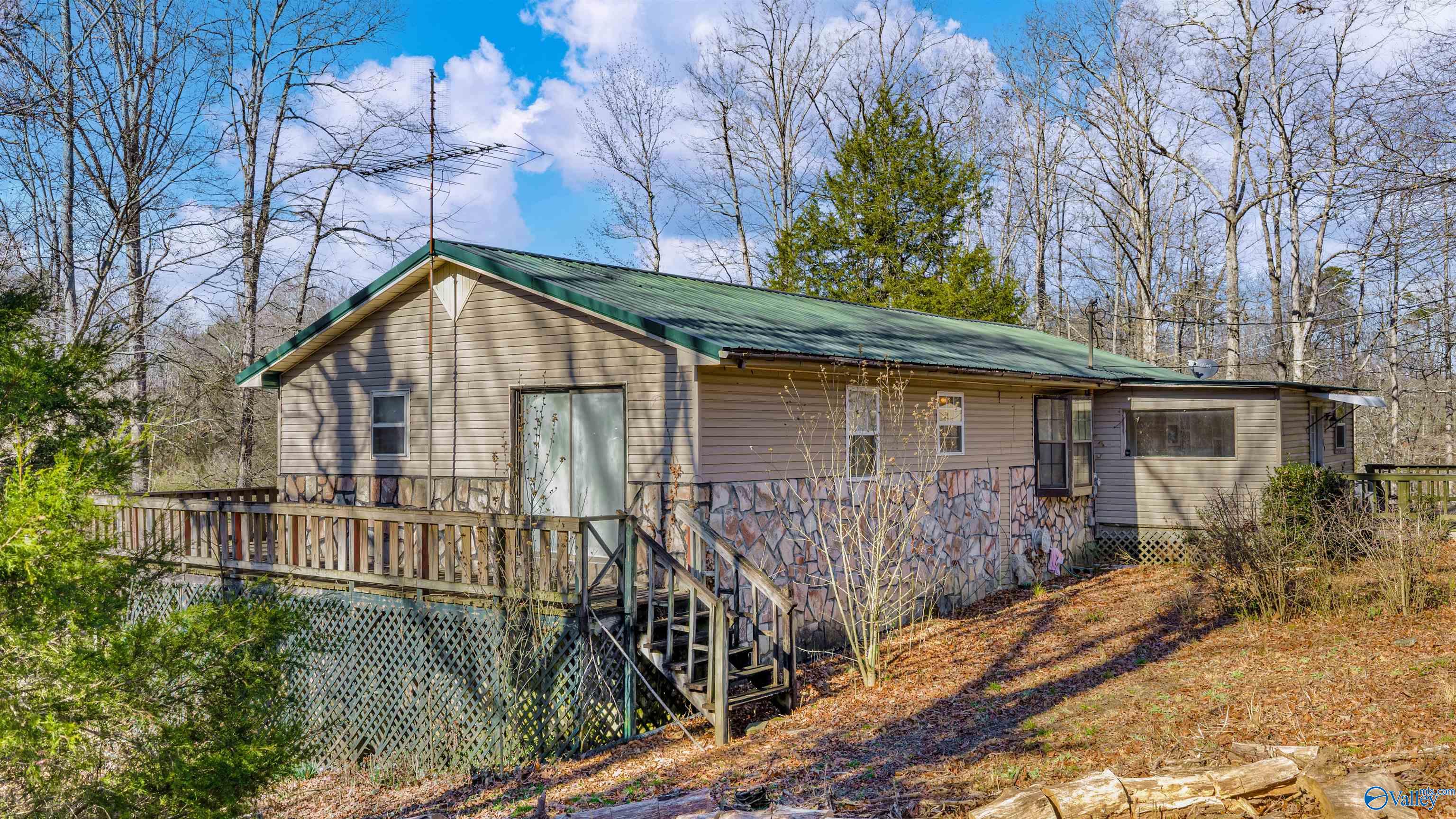 1115 County Road 358