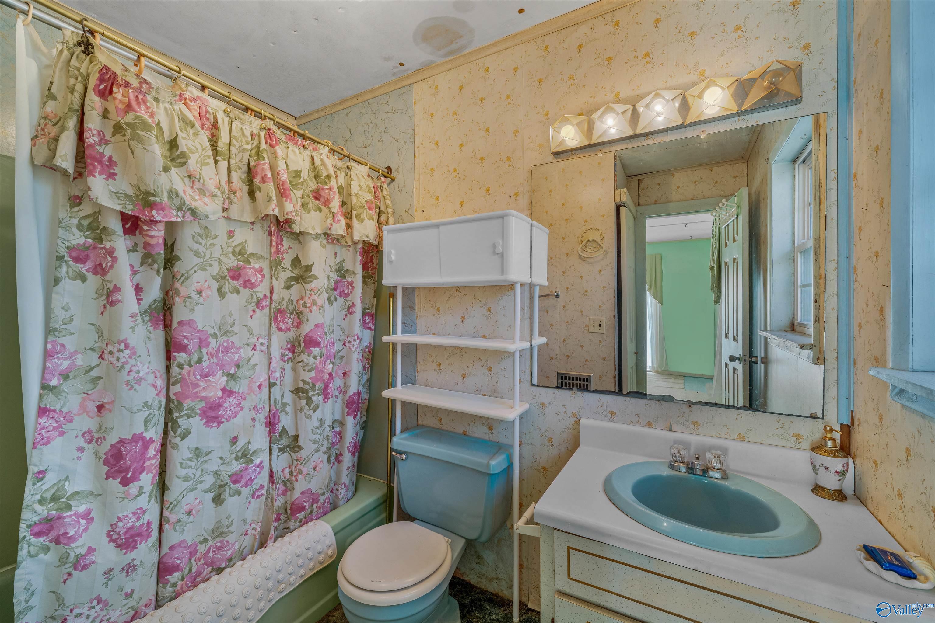 1115 County Road 358