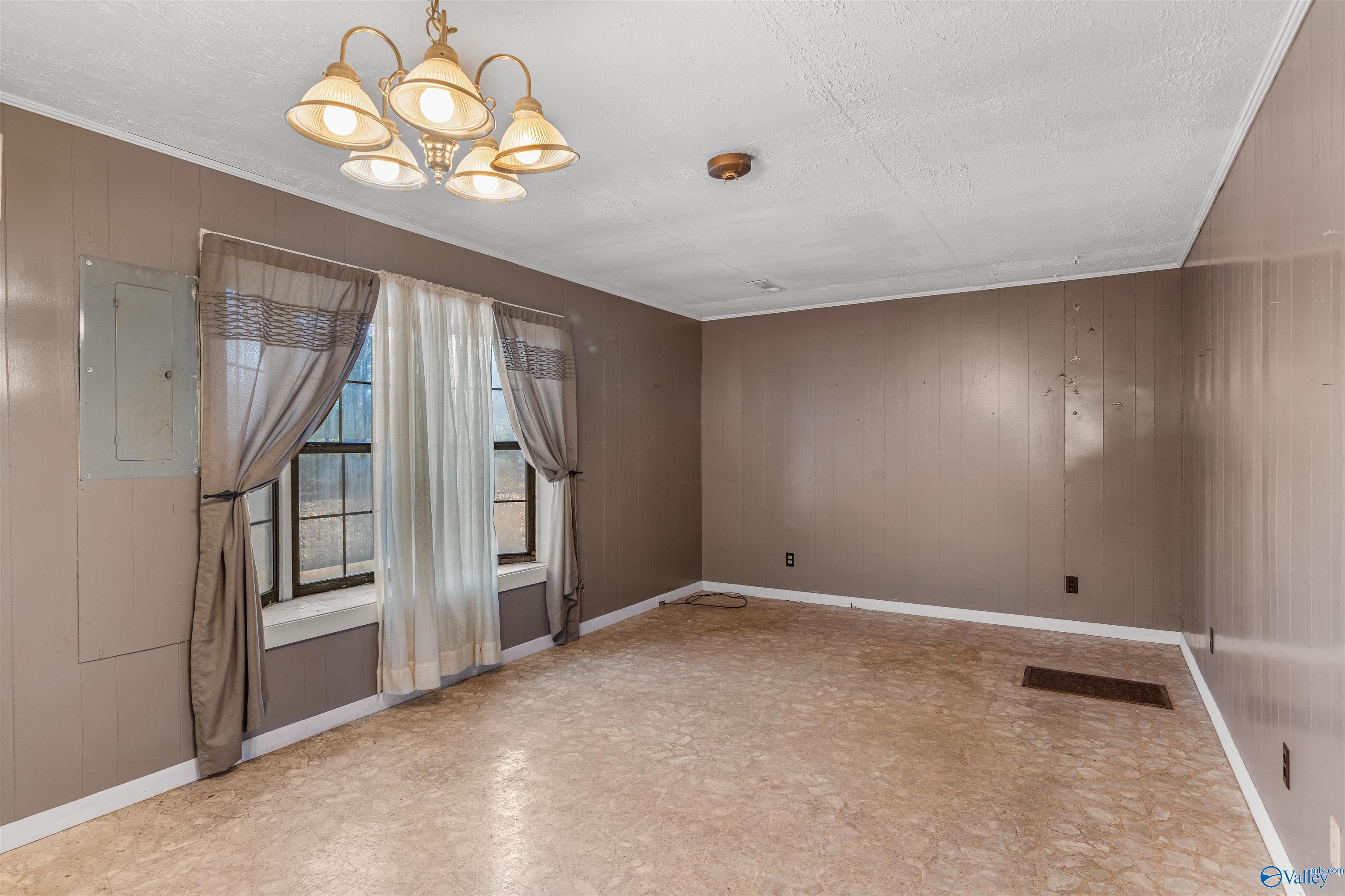 1115 County Road 358