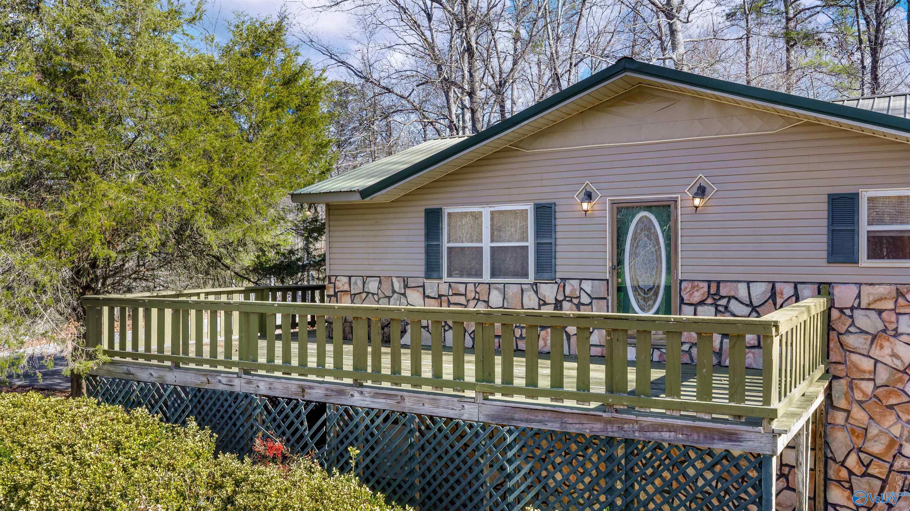 1115 County Road 358