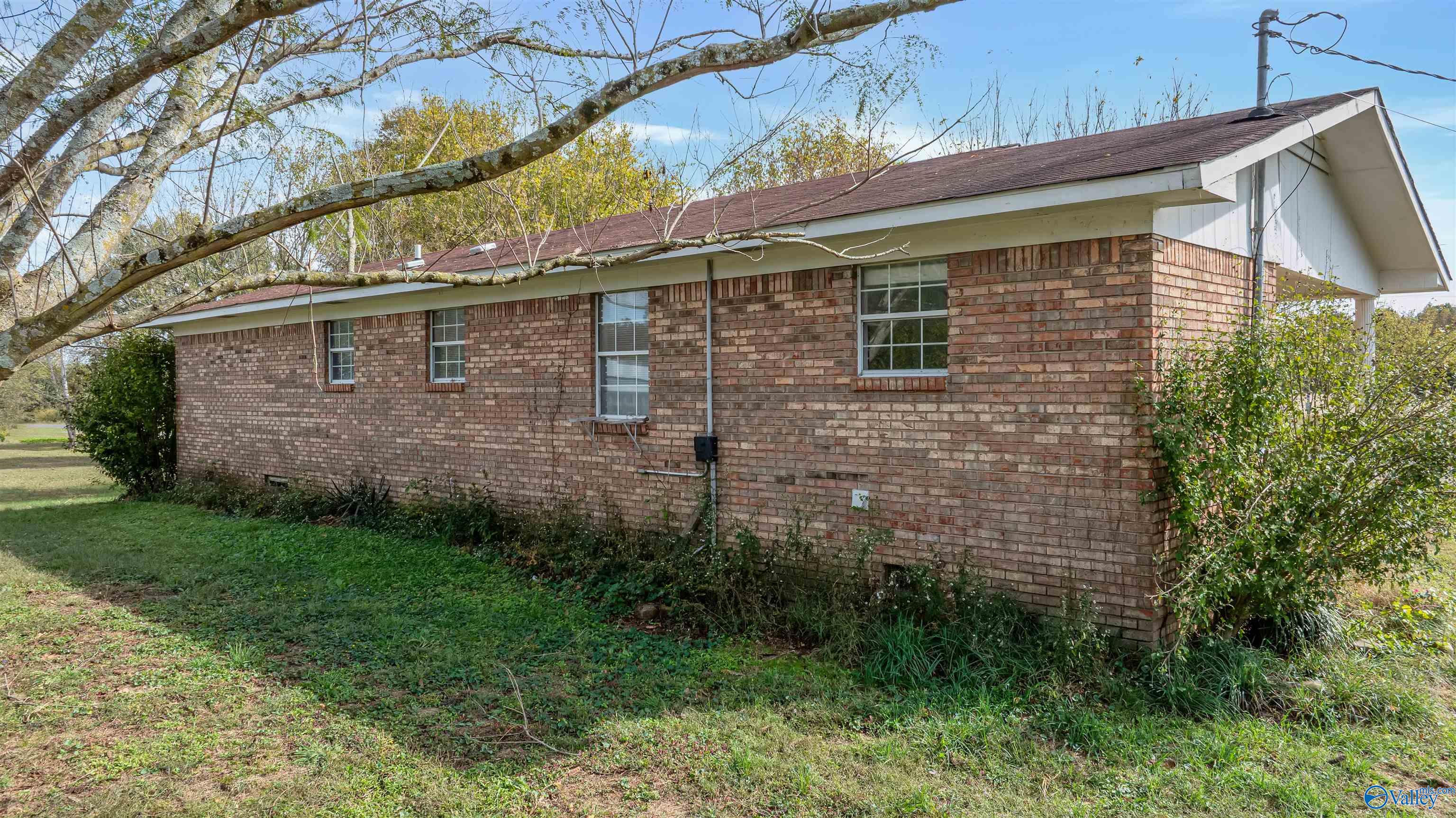 372 Poole Circle