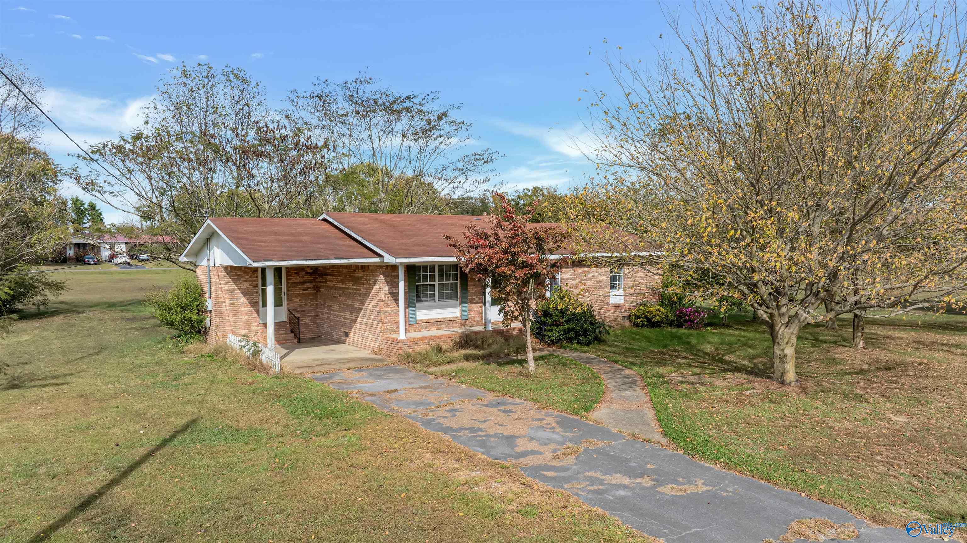 372 Poole Circle