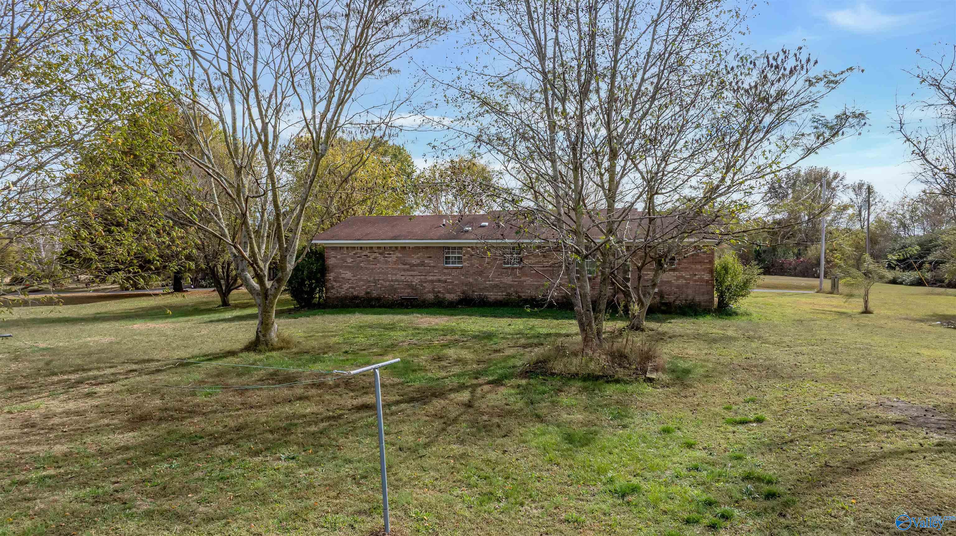 372 Poole Circle