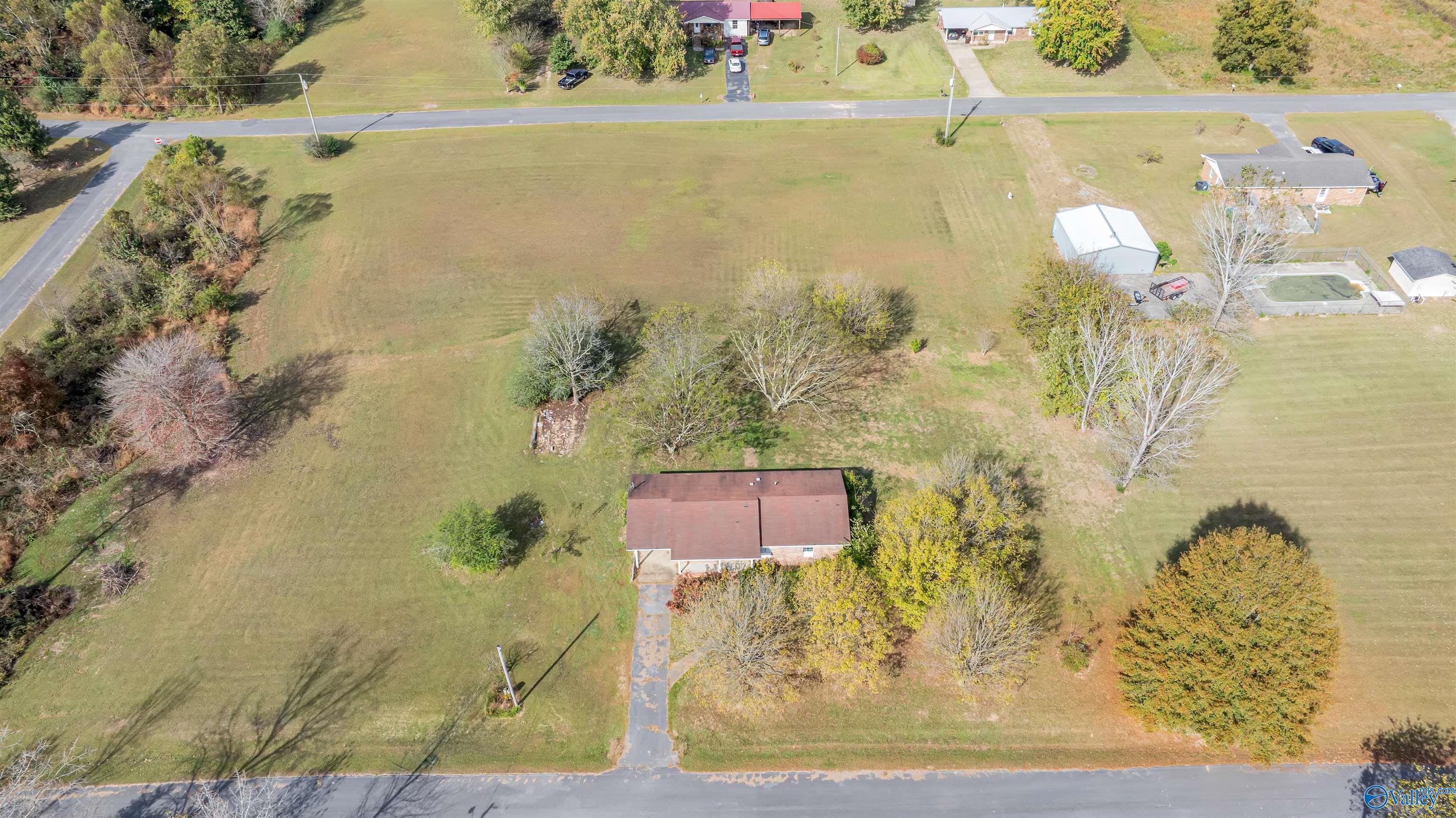 372 Poole Circle