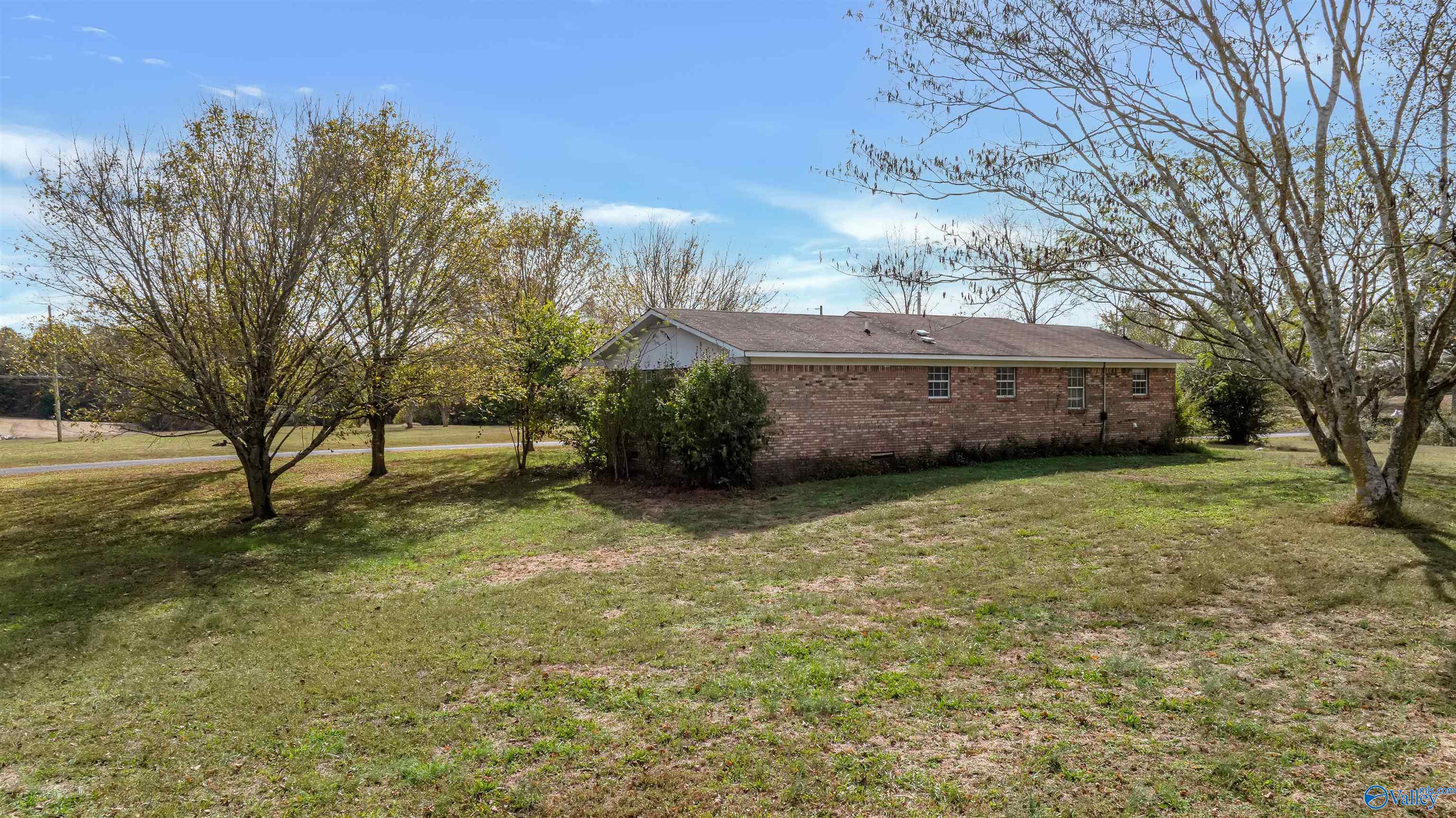 372 Poole Circle