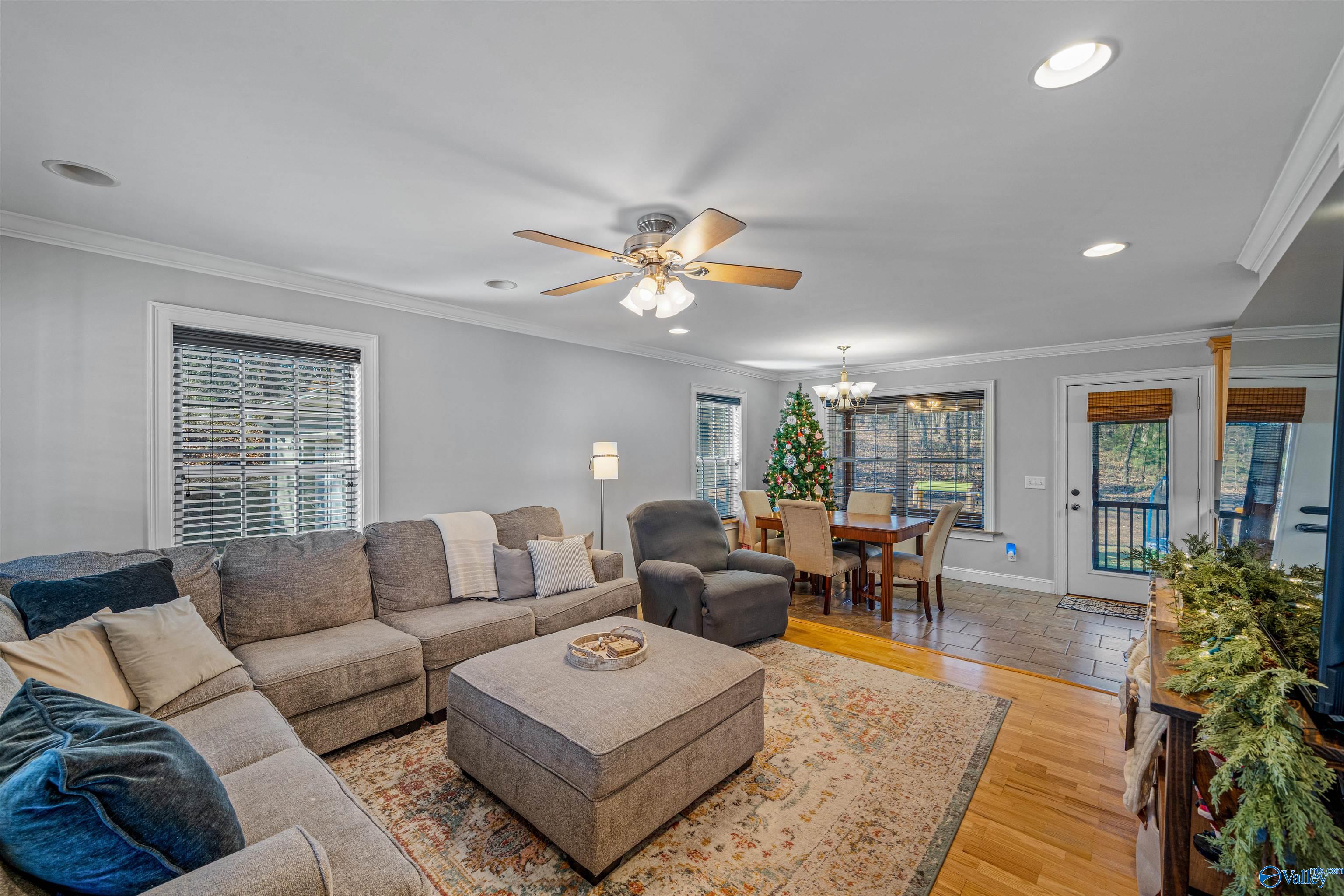 622 Lookout Terrace E