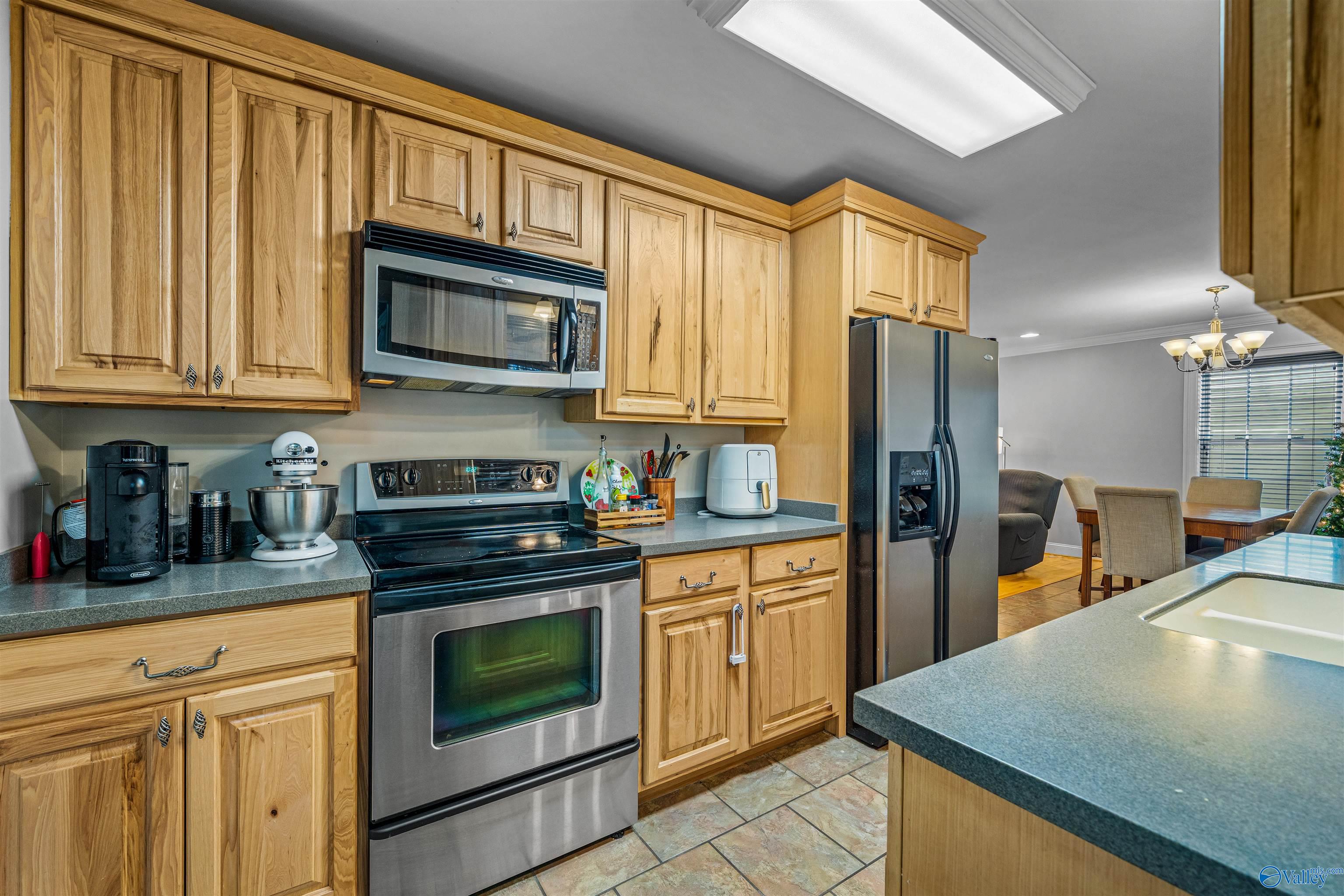 622 Lookout Terrace E
