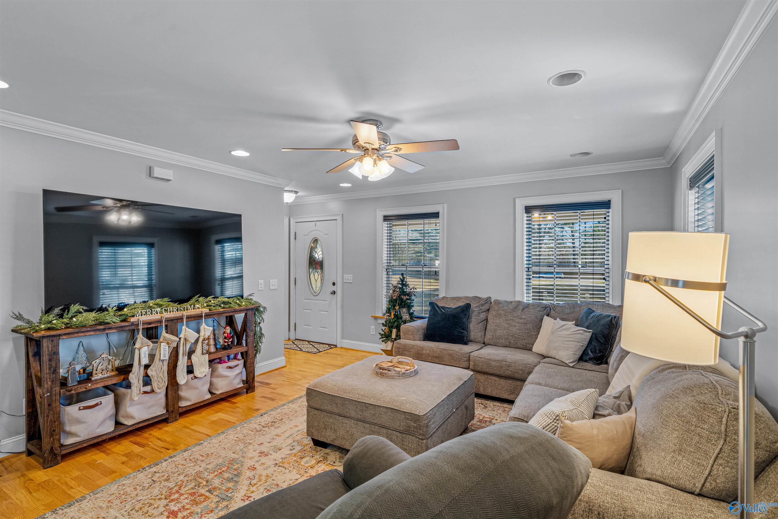 622 Lookout Terrace E