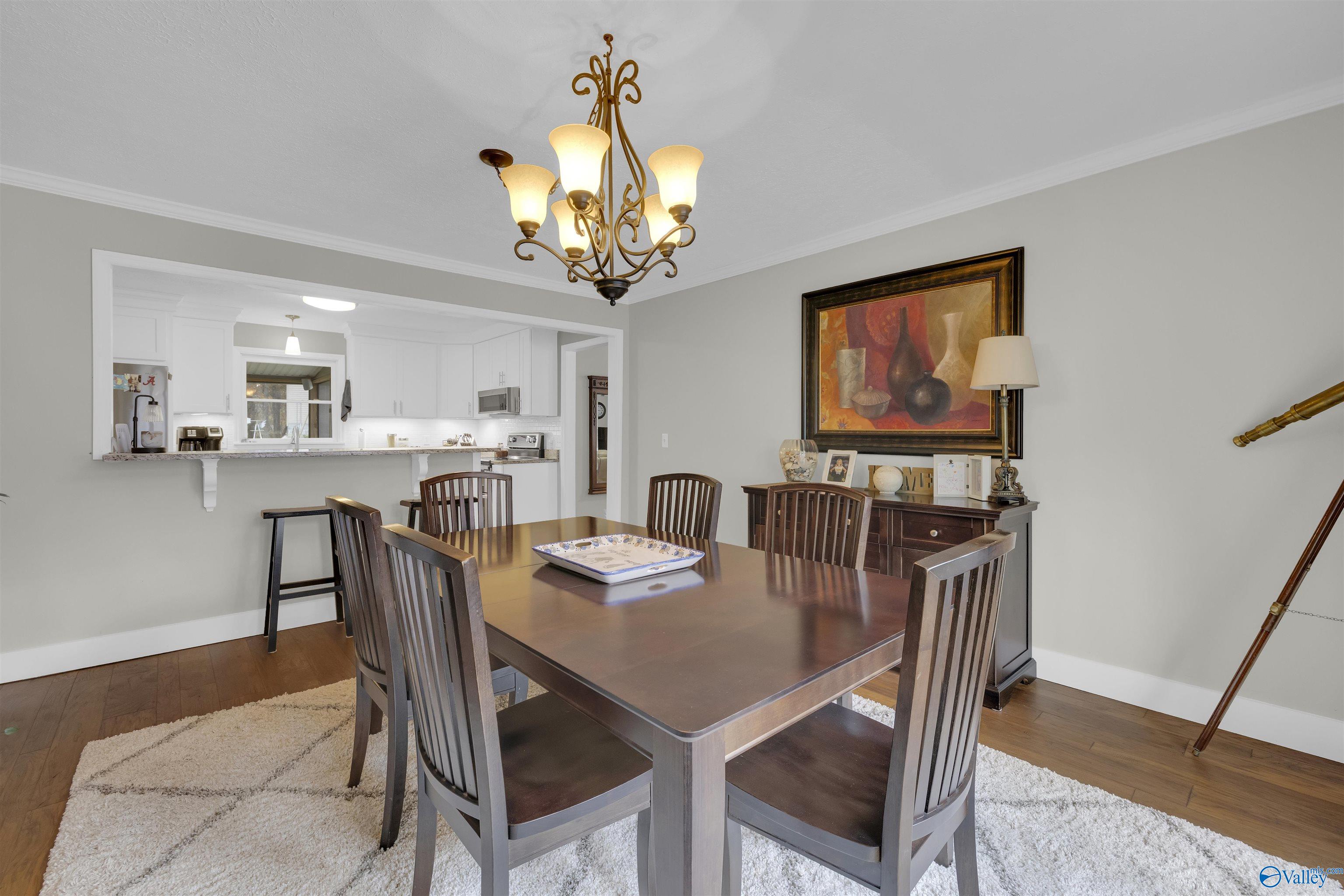6704 Quail Hollow Drive