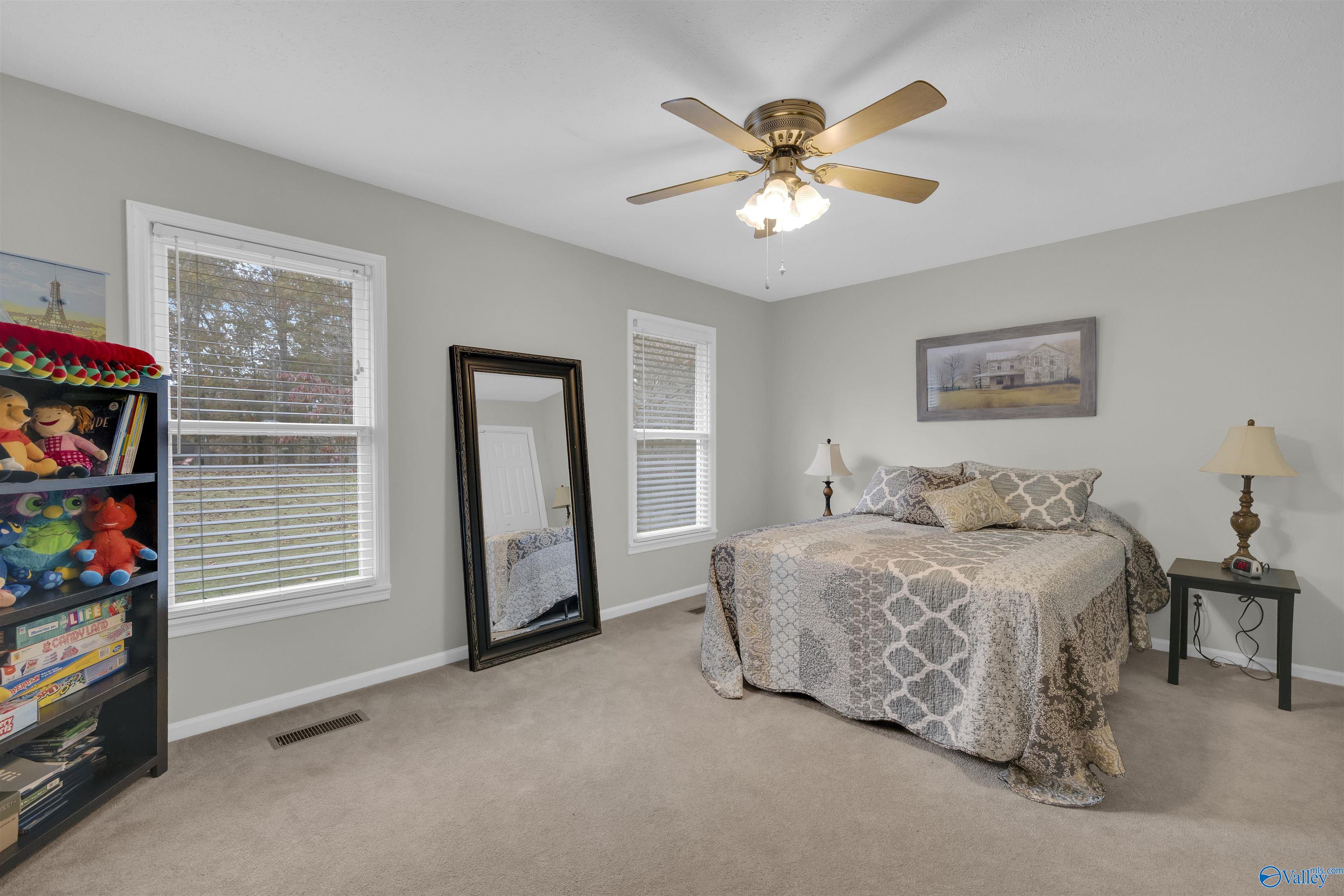 6704 Quail Hollow Drive