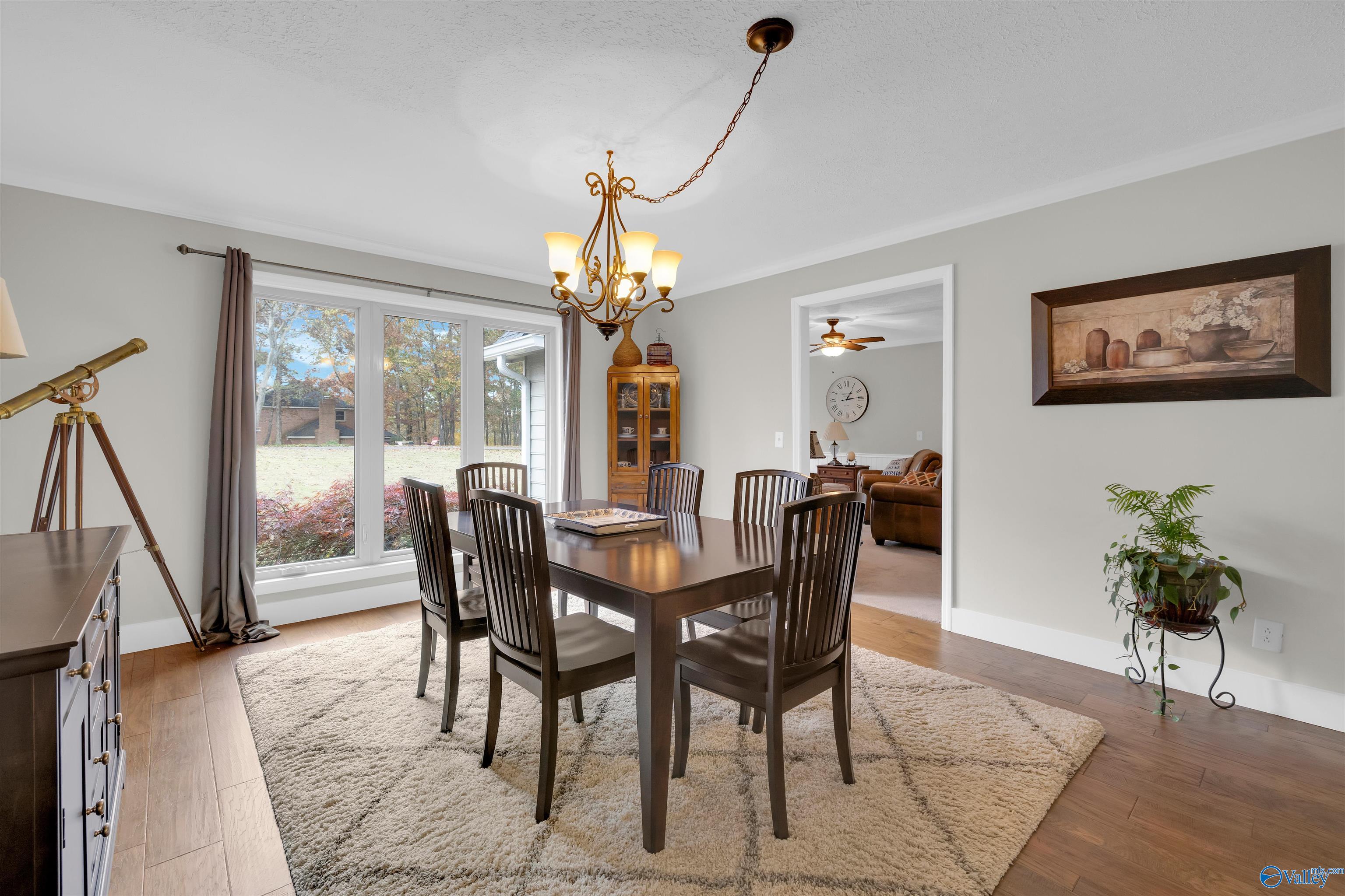 6704 Quail Hollow Drive