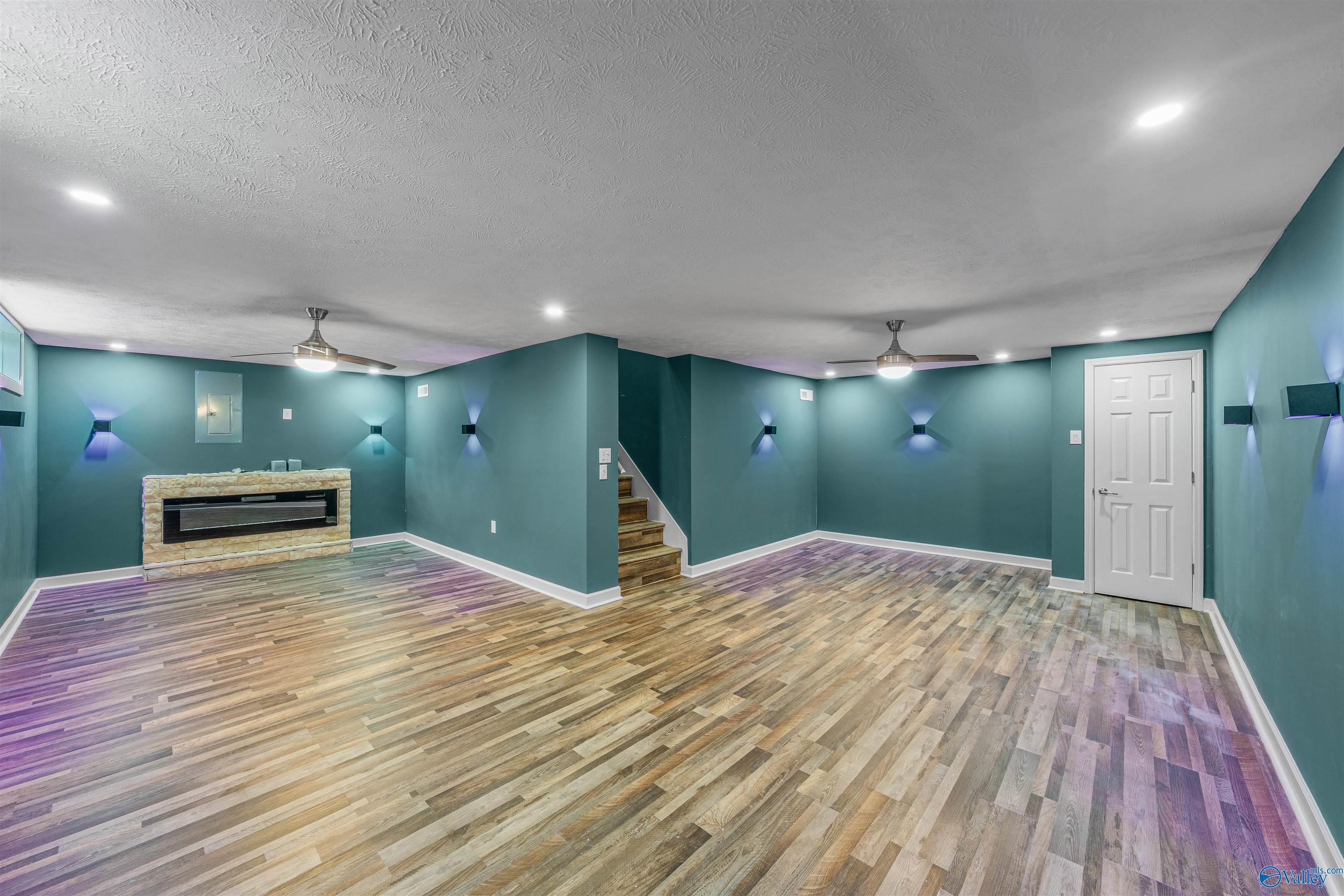 3105 W Meighan Boulevard