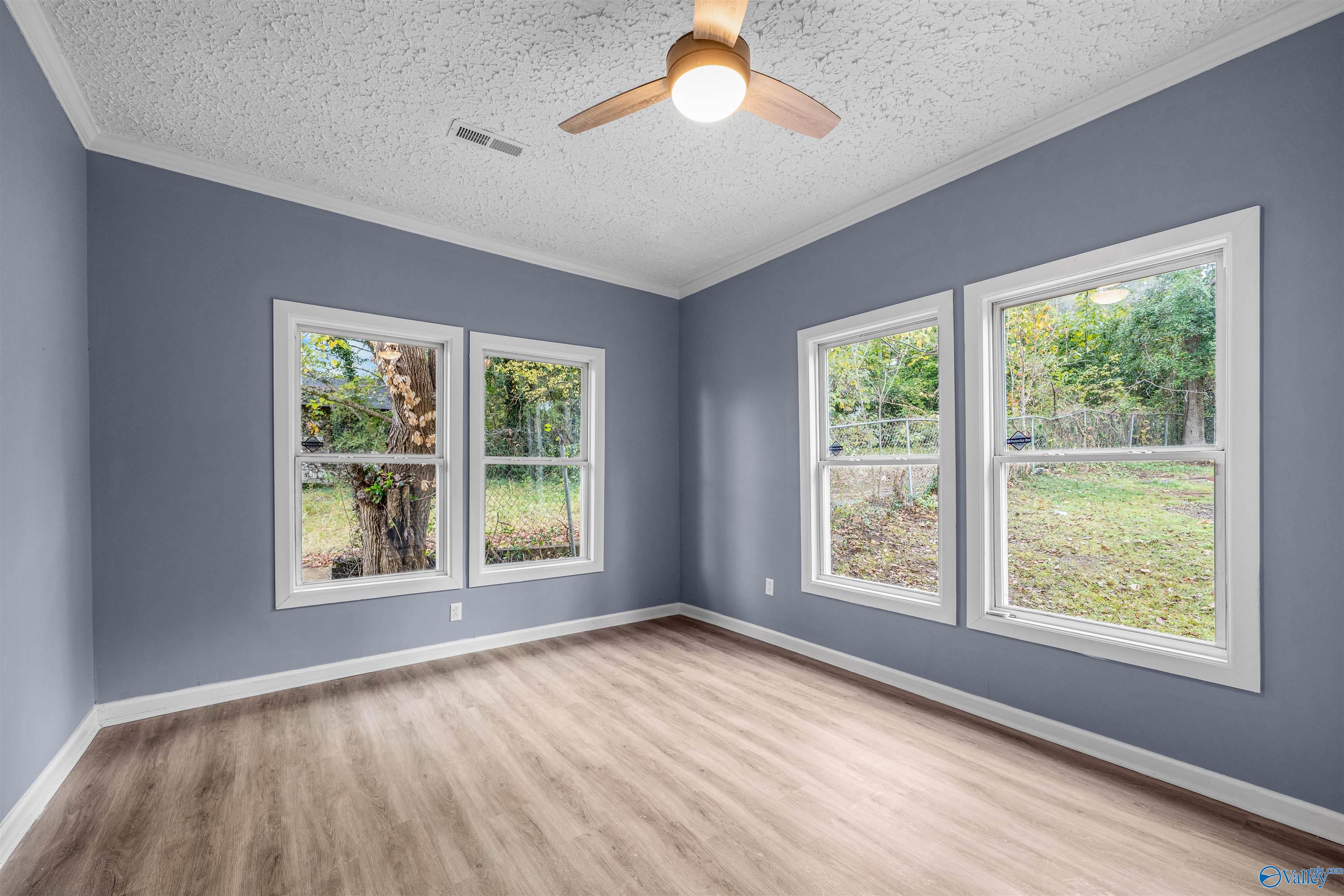 308 Fourth Street NW