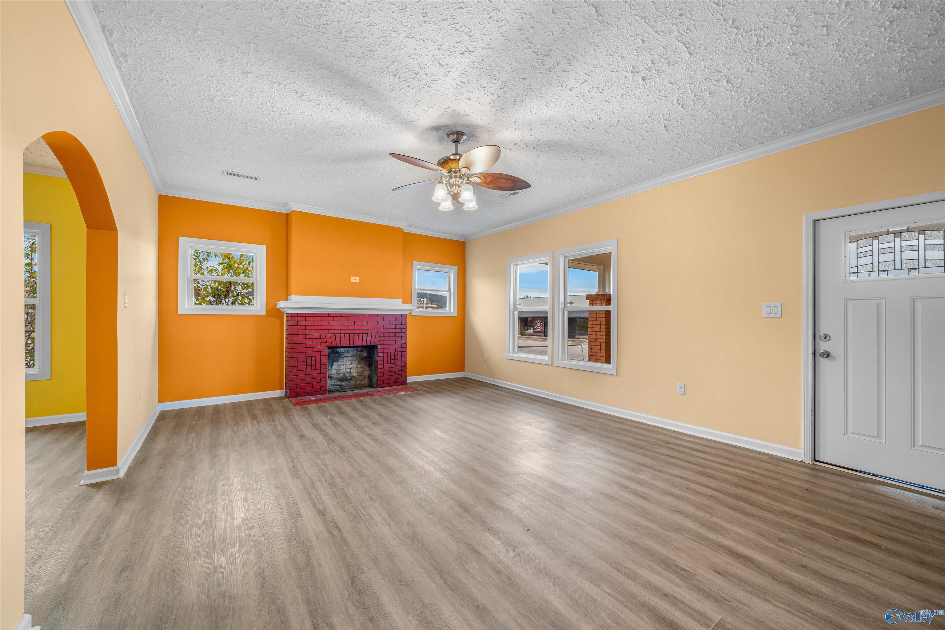 308 Fourth Street NW
