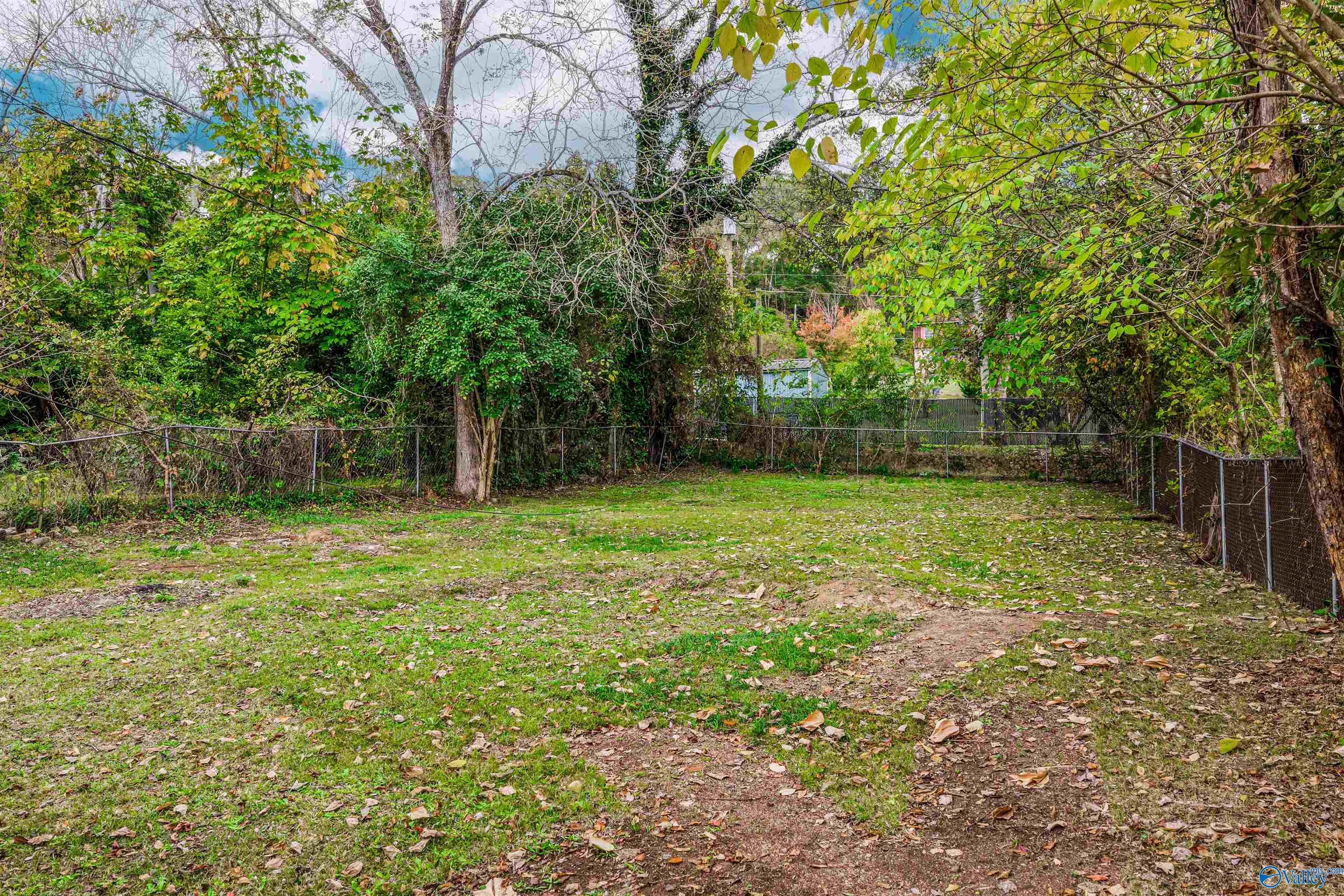 308 Fourth Street NW