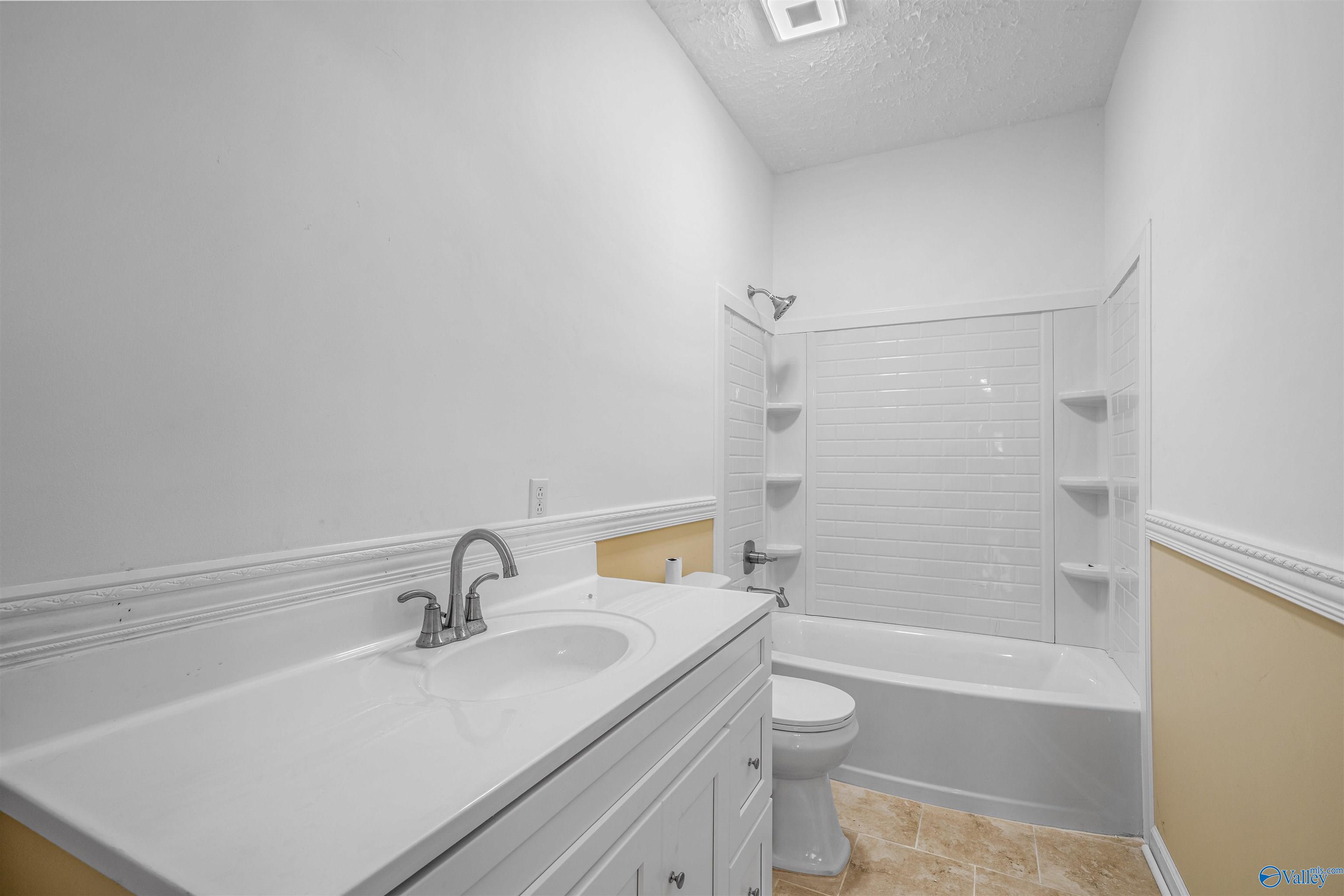 308 Fourth Street NW