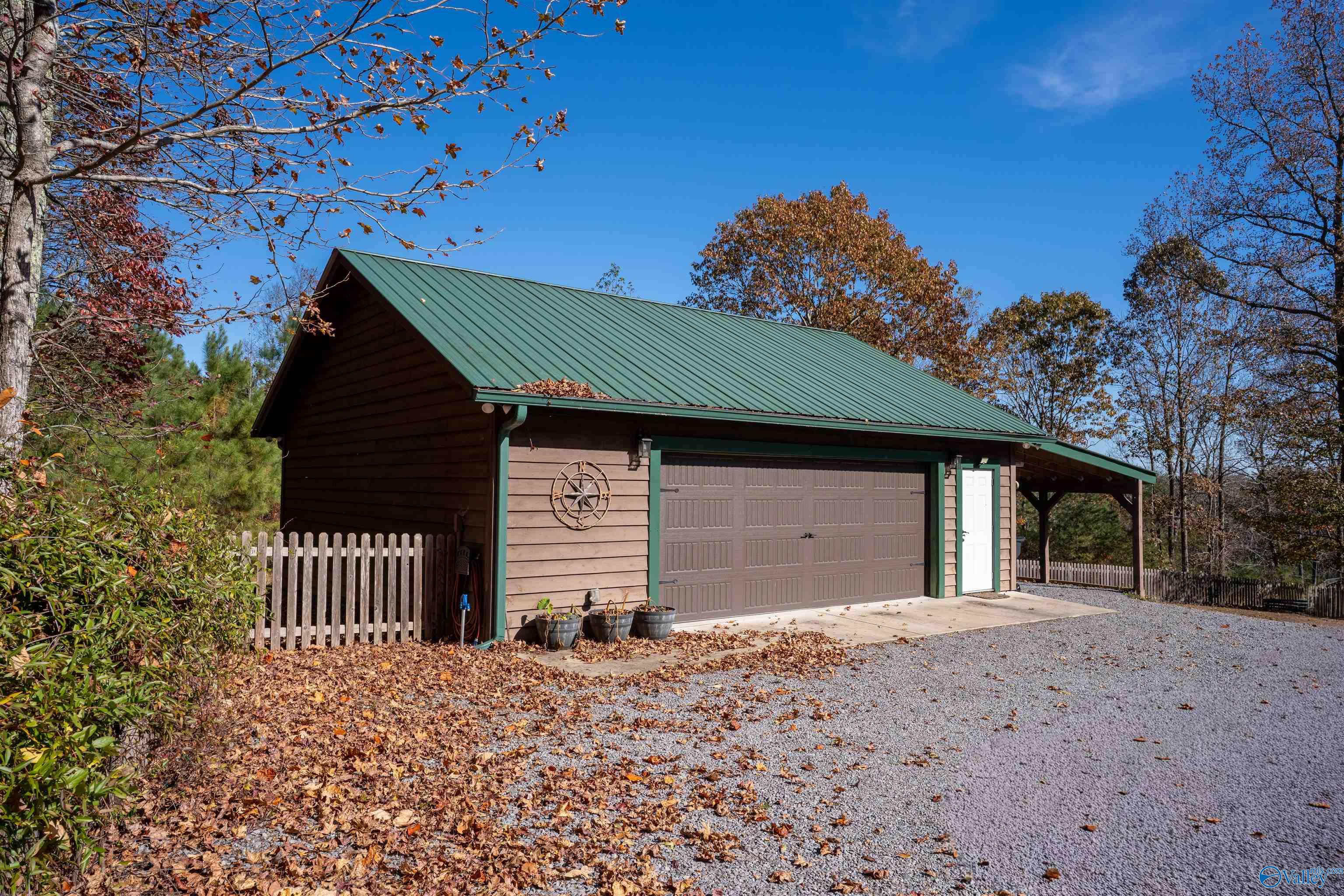 722 Road 1902