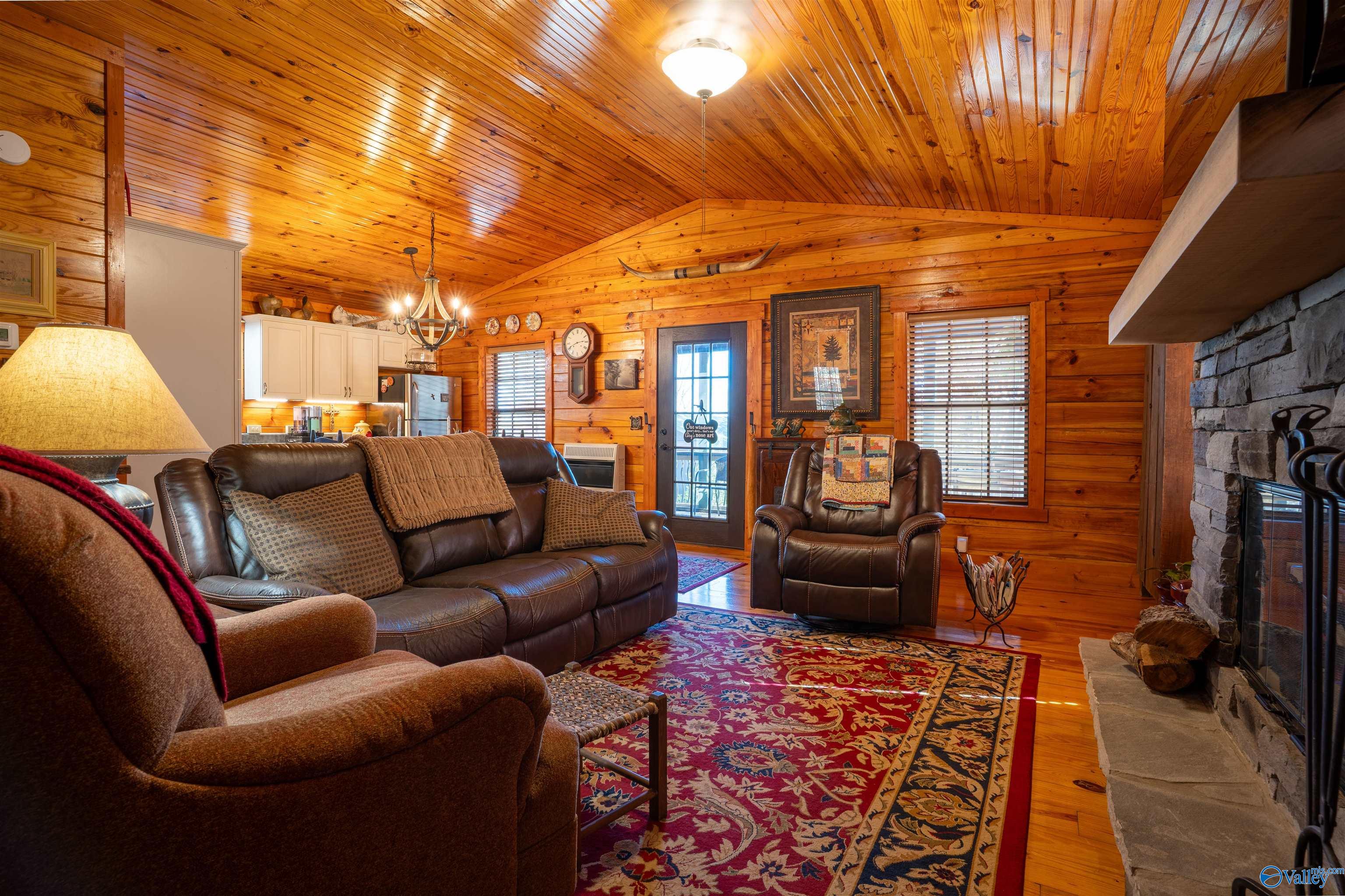 722 Road 1902