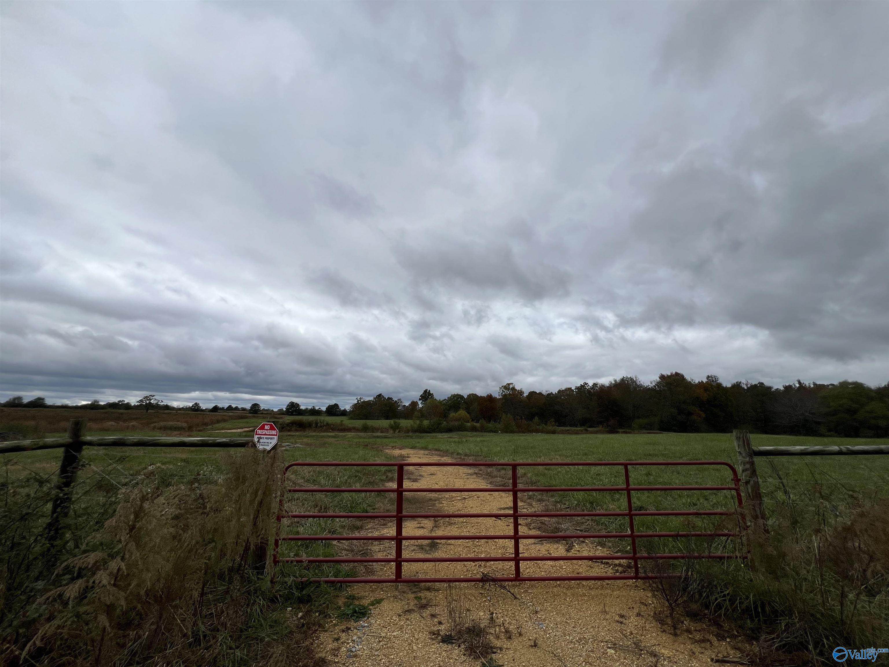 13.9 Acres County Road 429