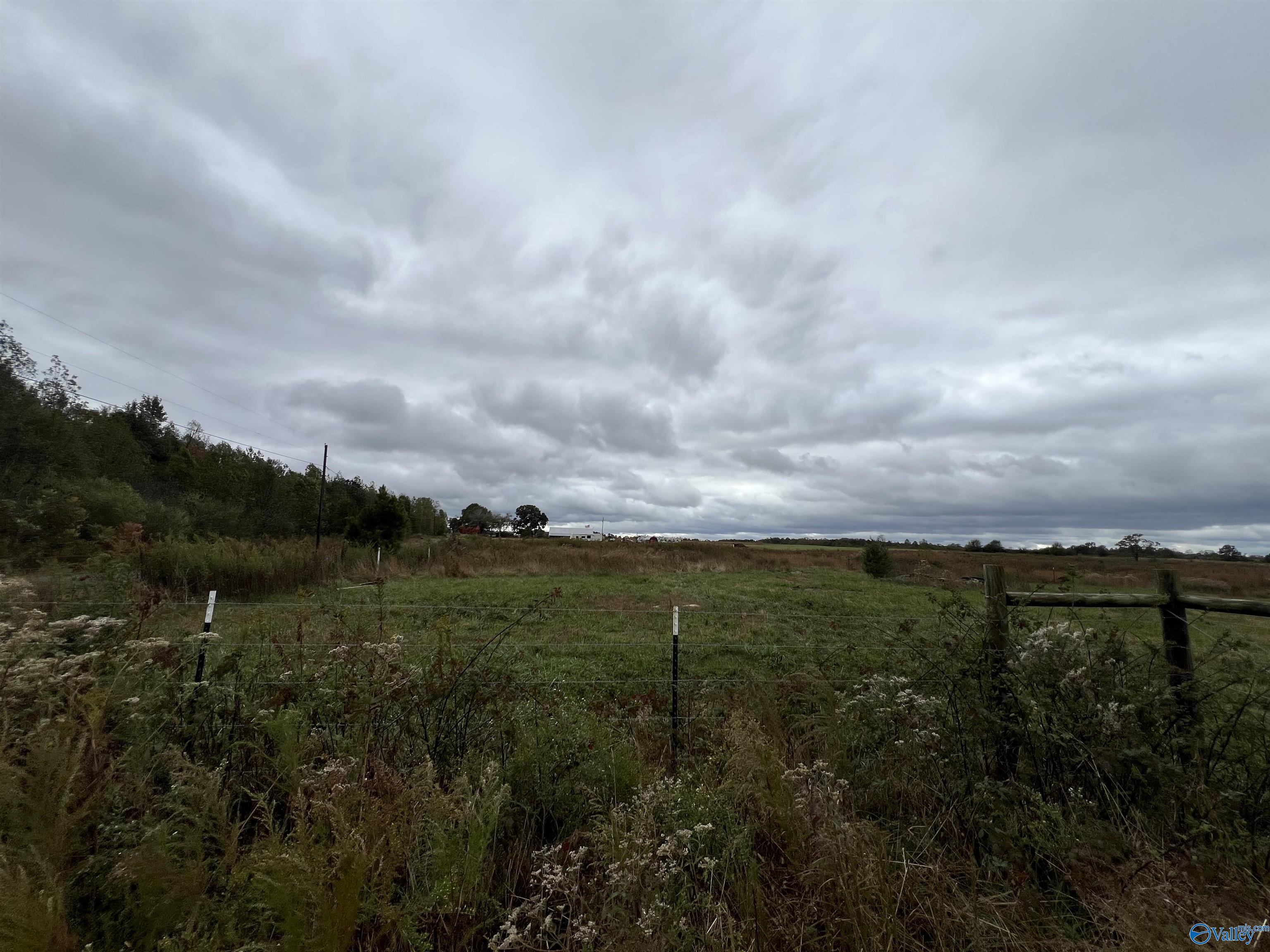 13.9 Acres County Road 429