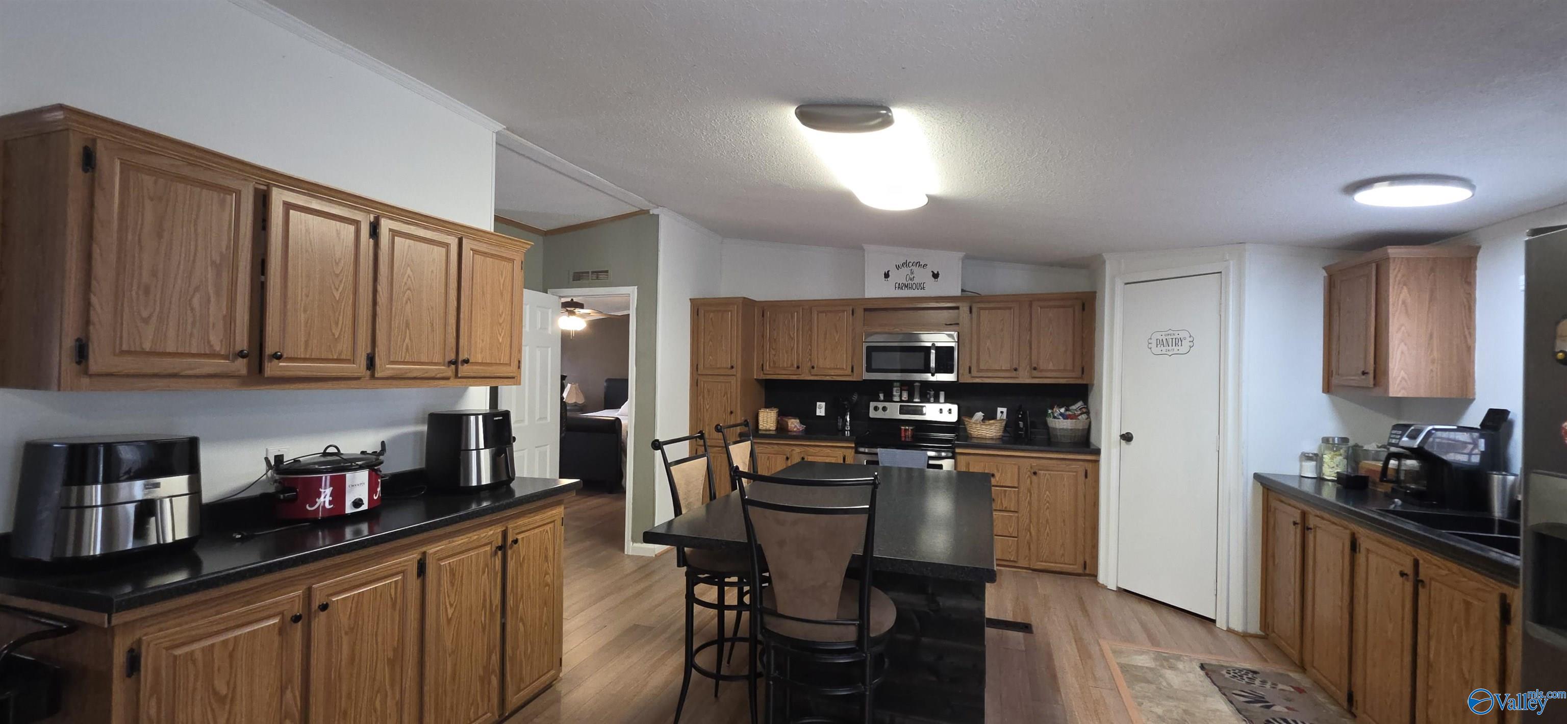 9555 County Road 137