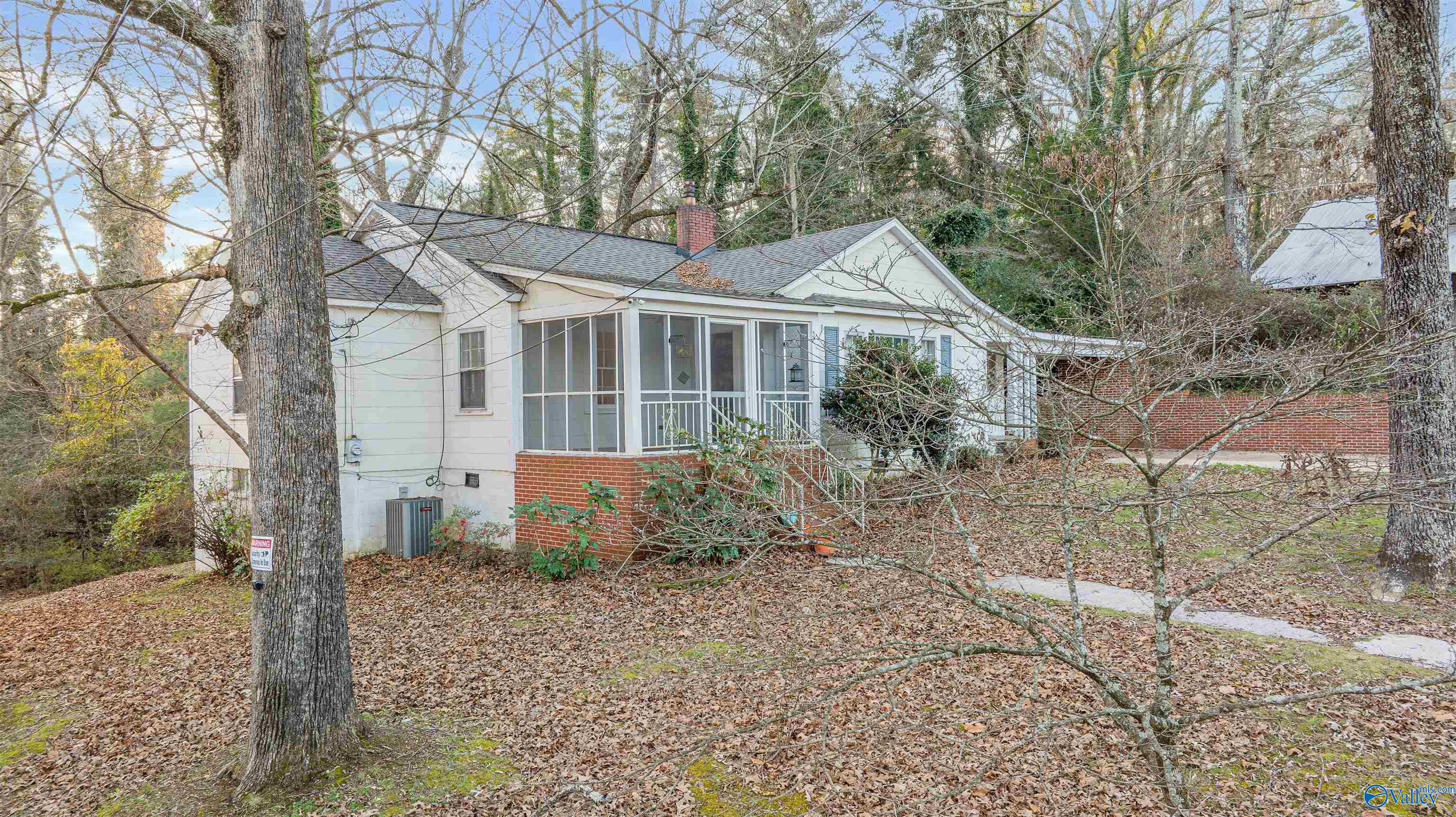308 5th Street SW