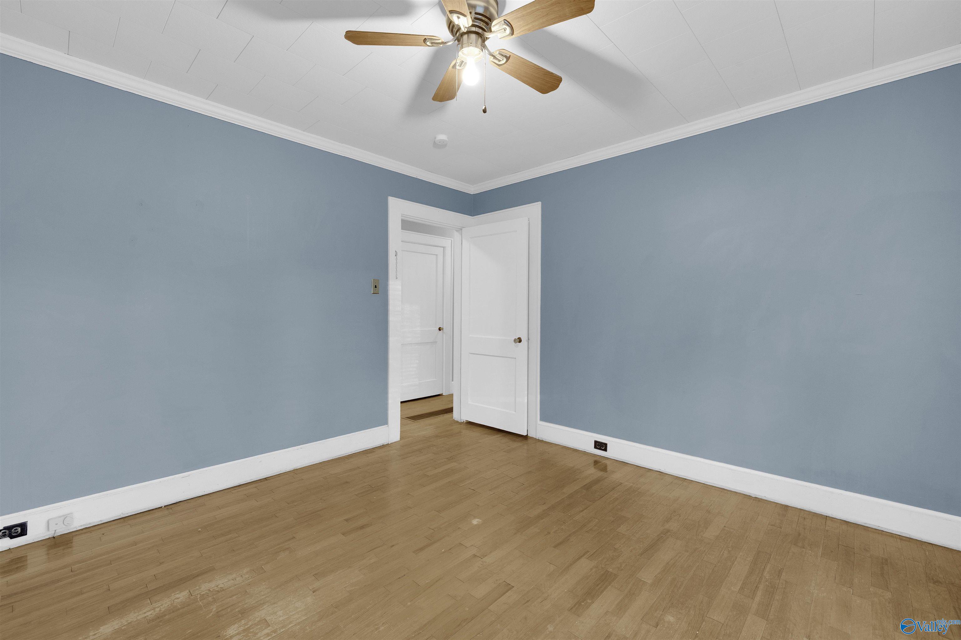 308 5th Street SW