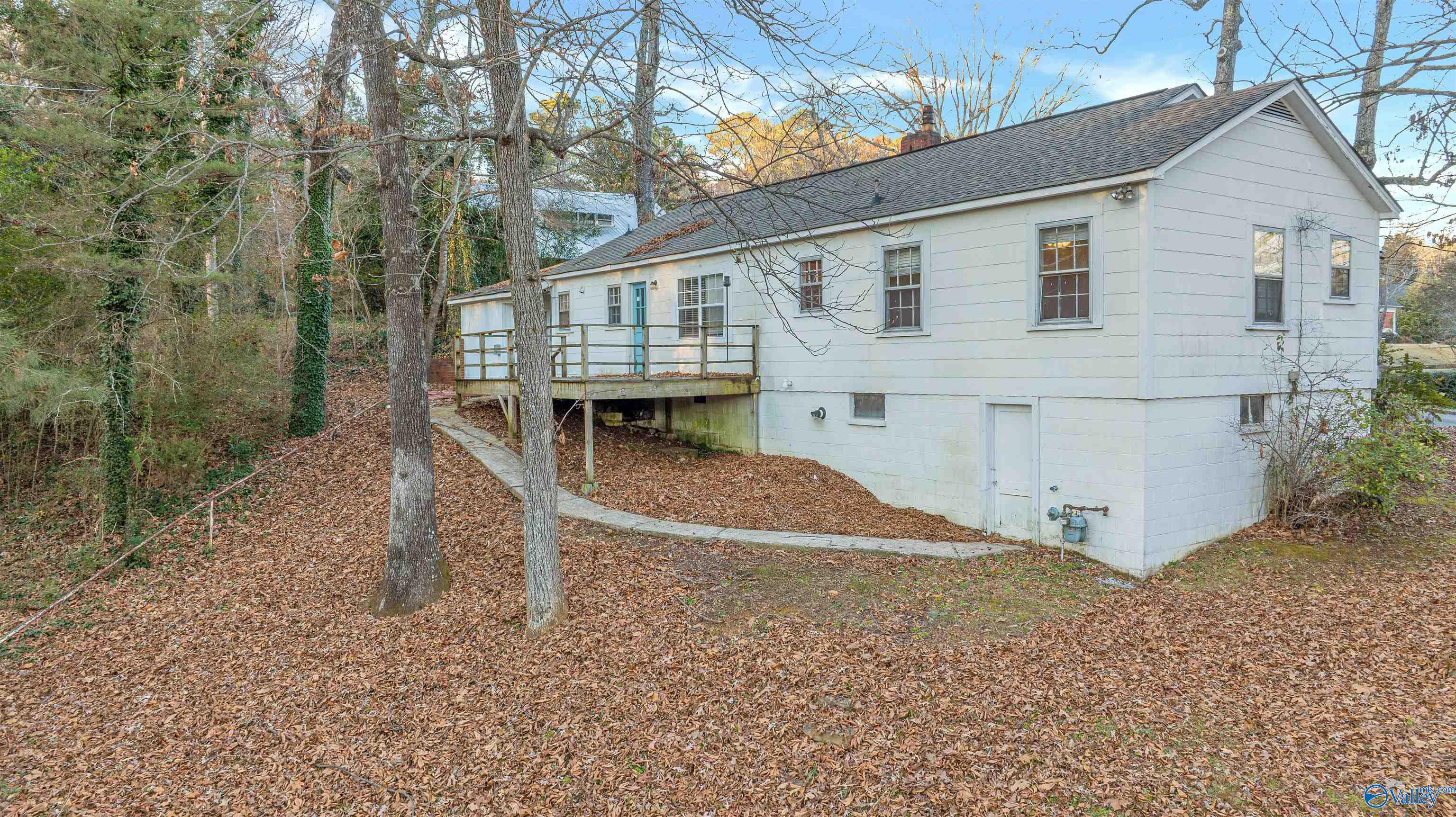 308 5th Street SW