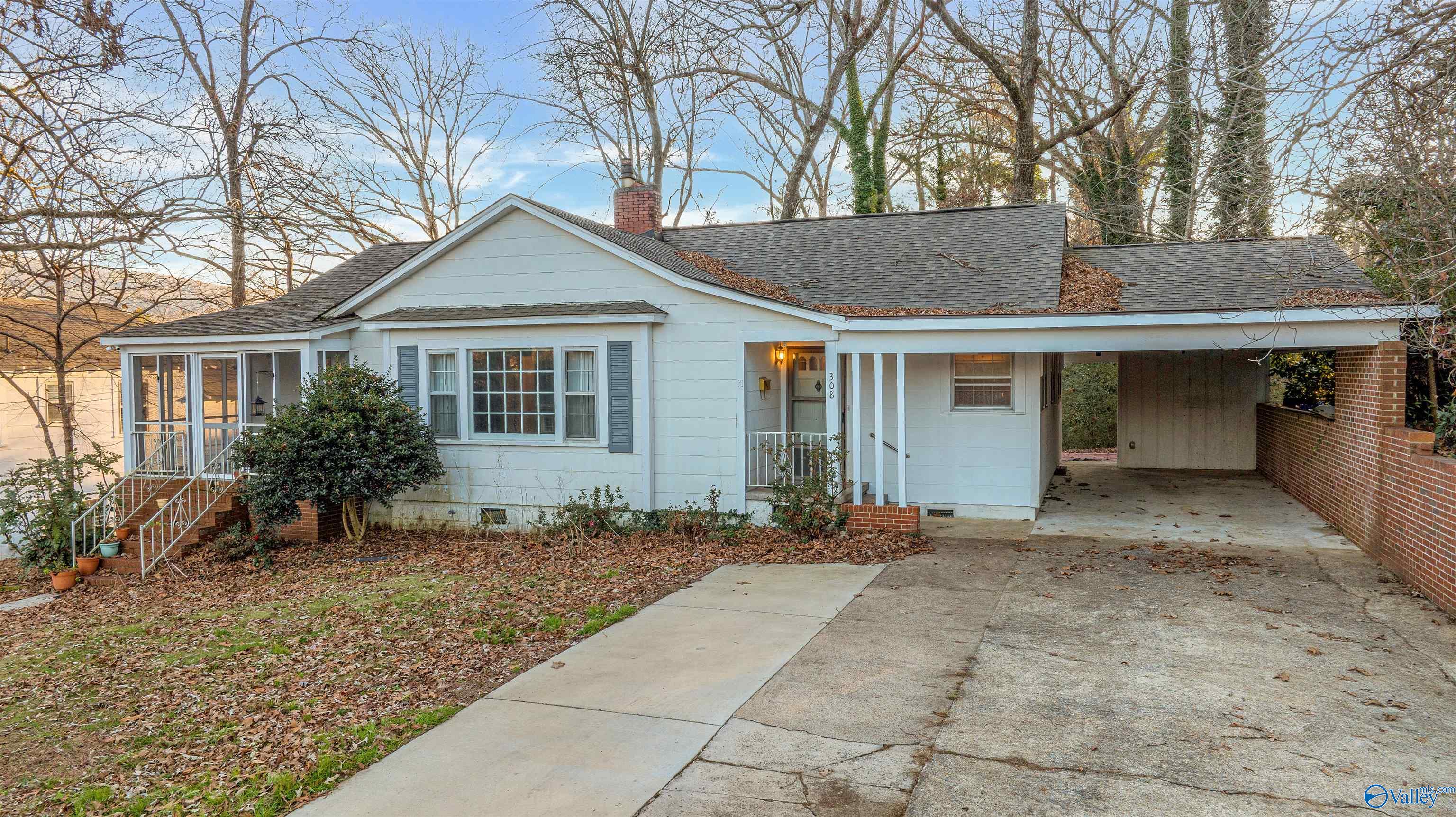 308 5th Street SW