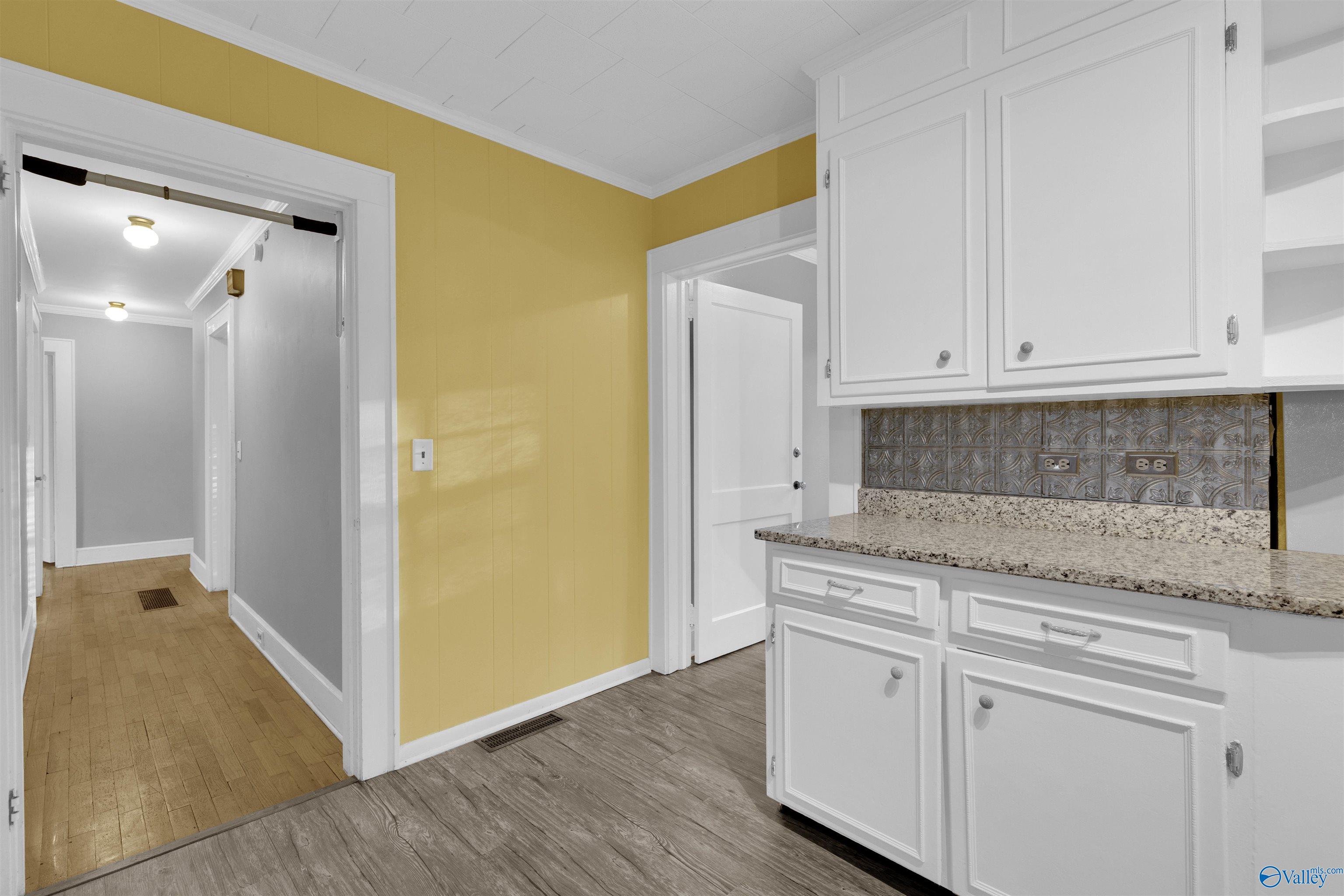 308 5th Street SW