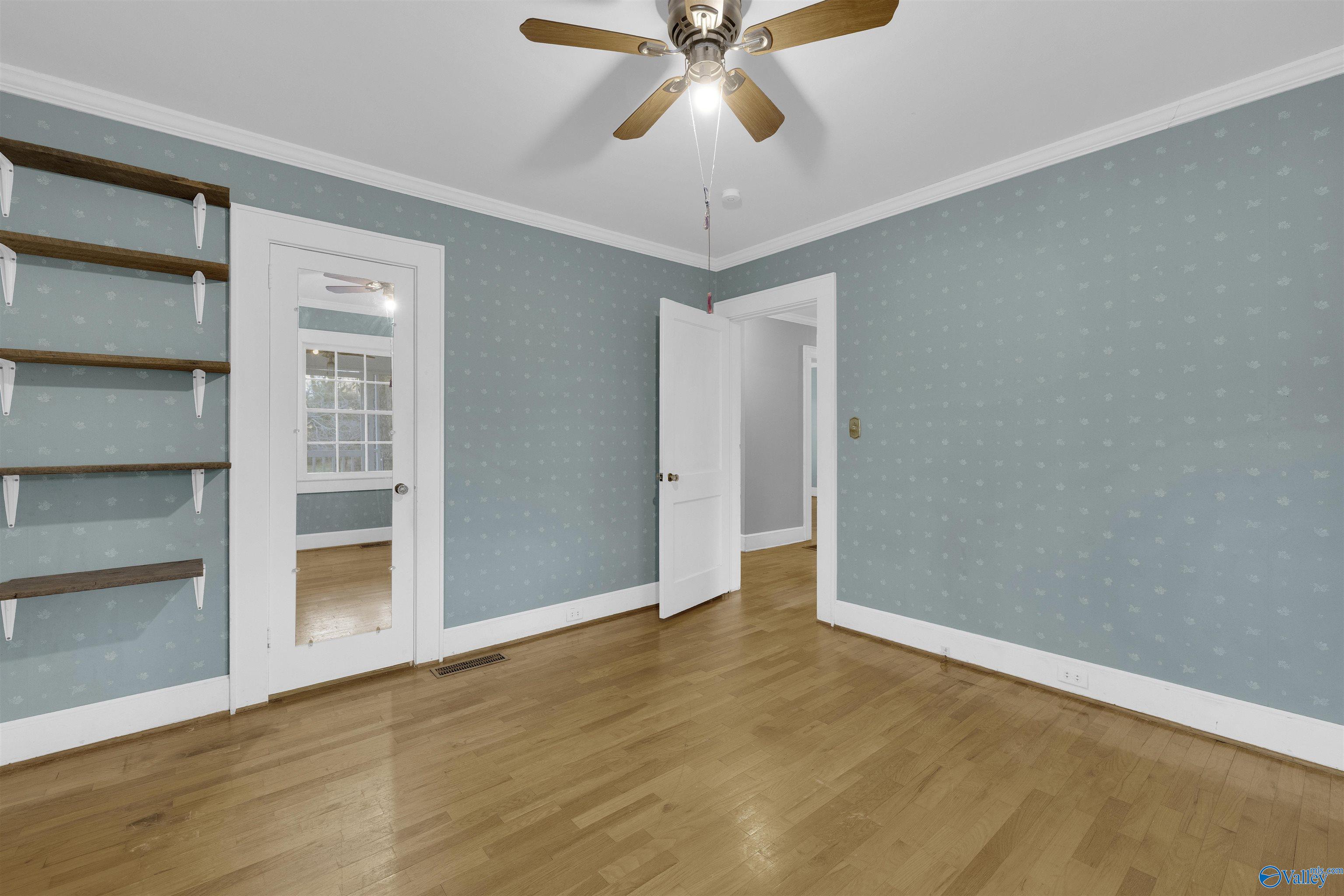 308 5th Street SW