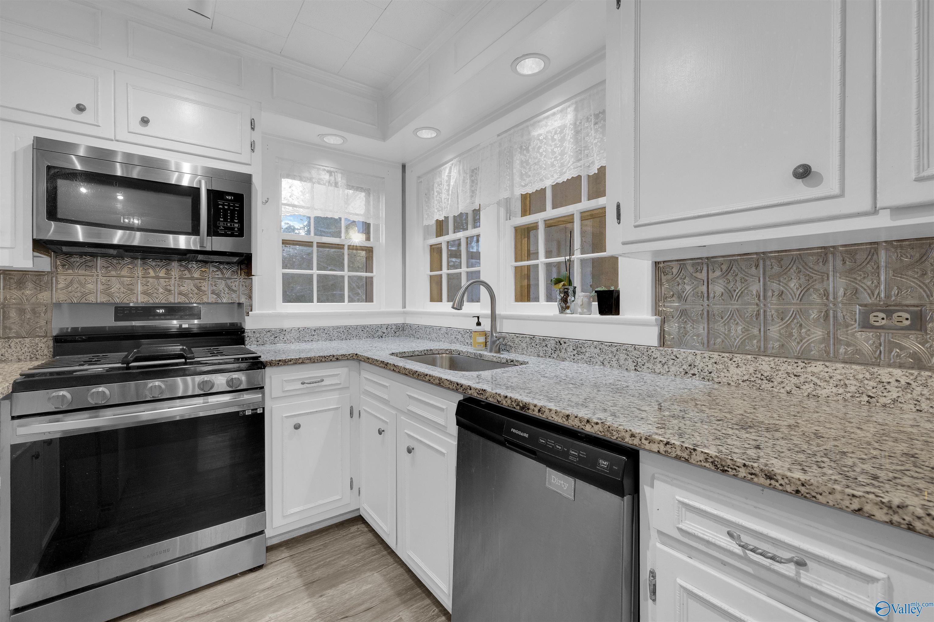 308 5th Street SW