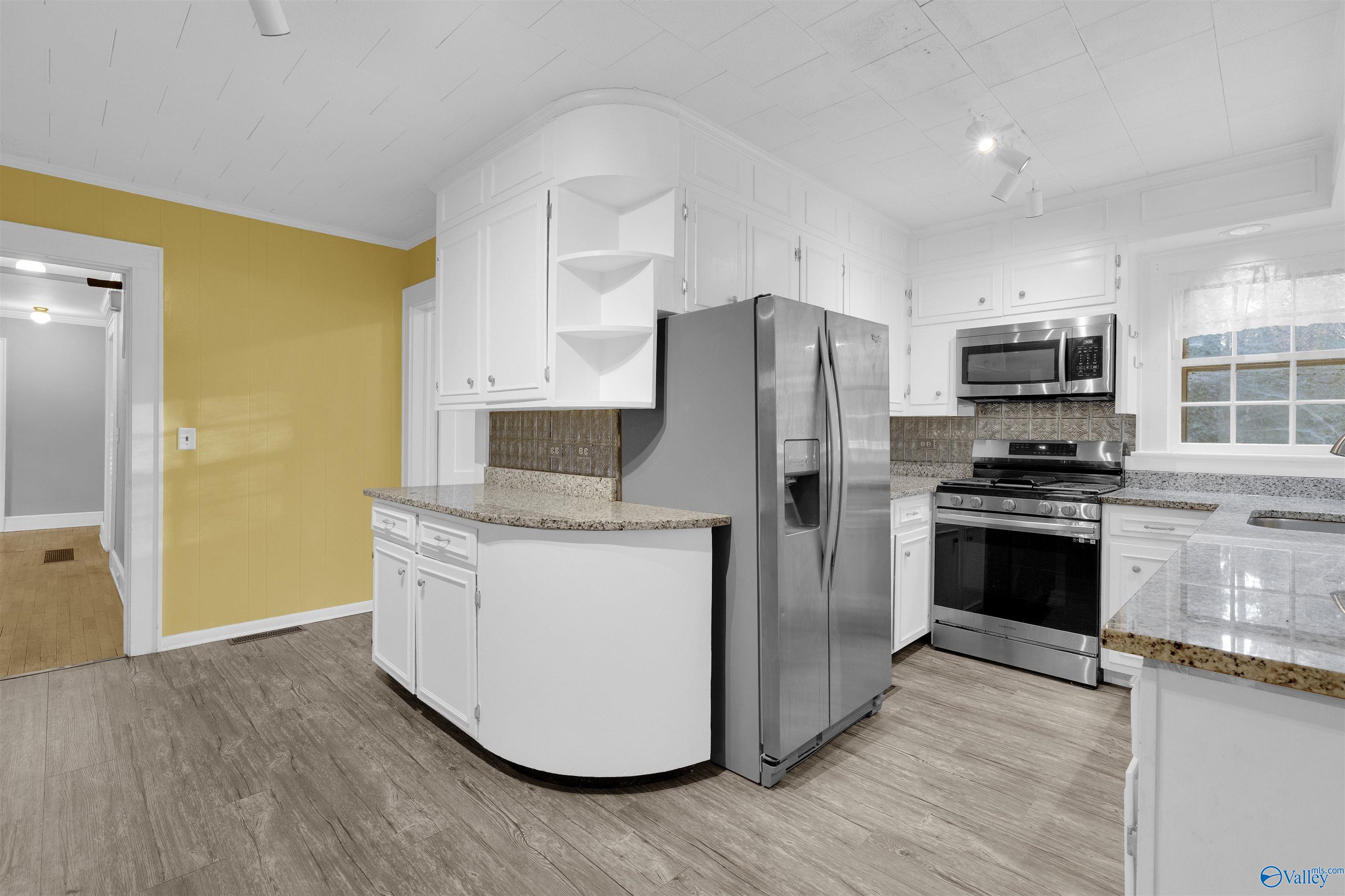308 5th Street SW