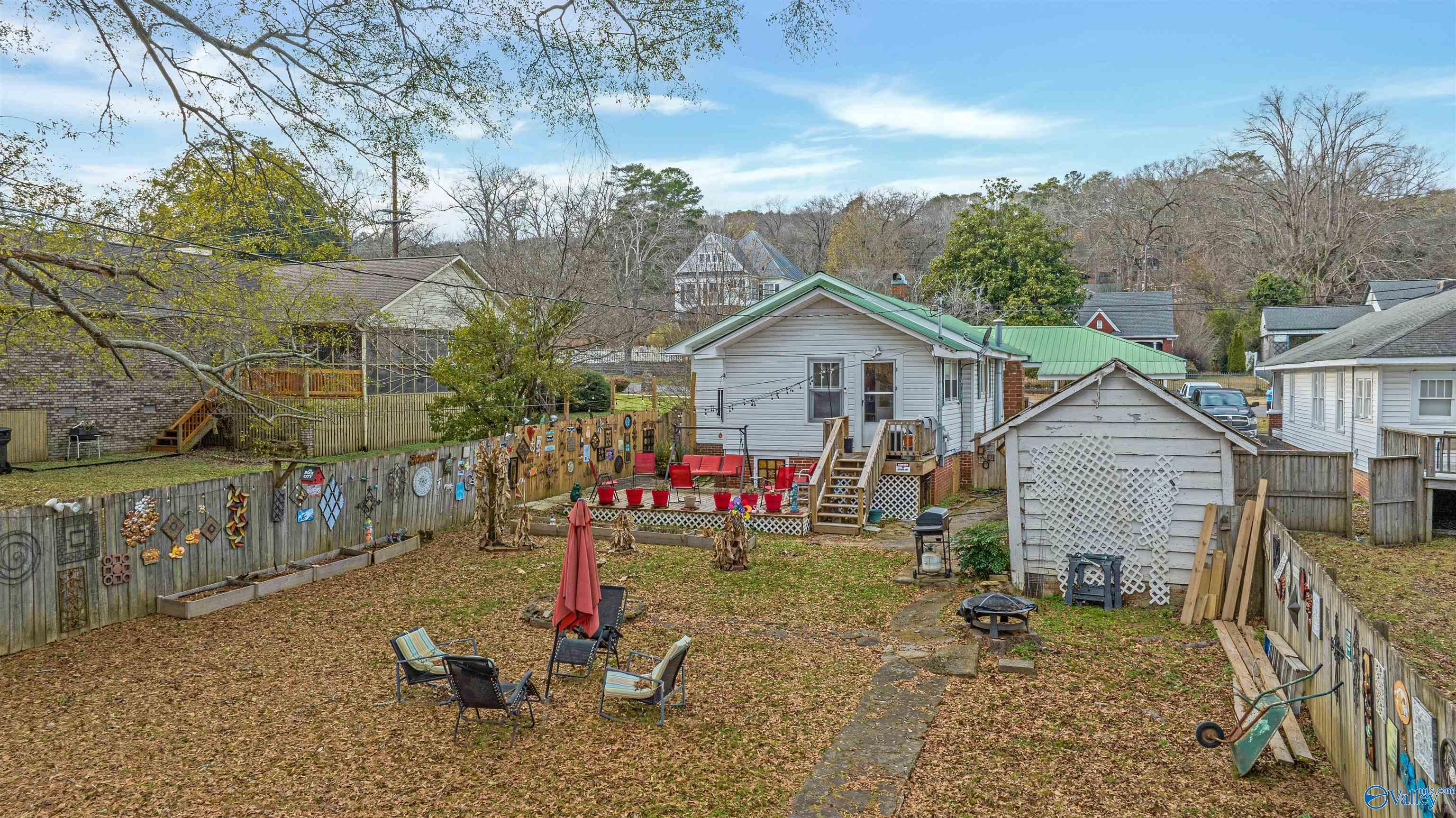 605 NW Forest Avenue NW