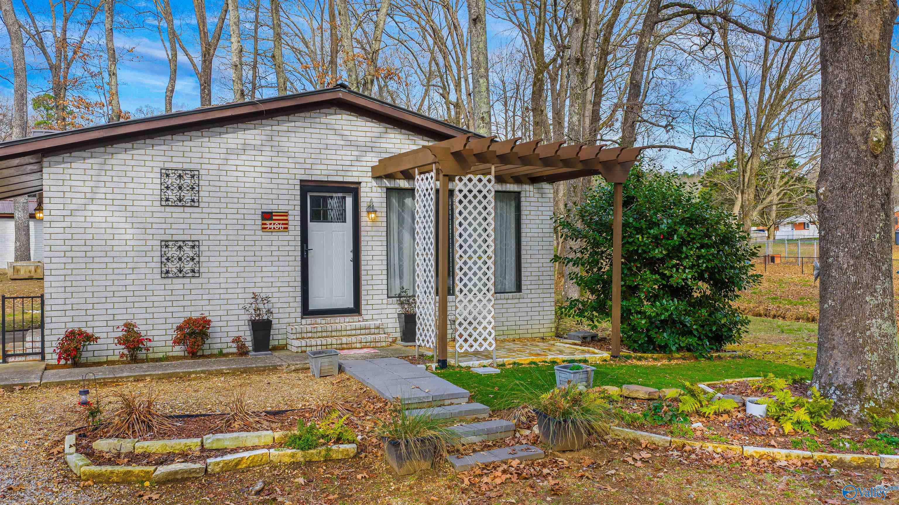 3406 N Gault Avenue