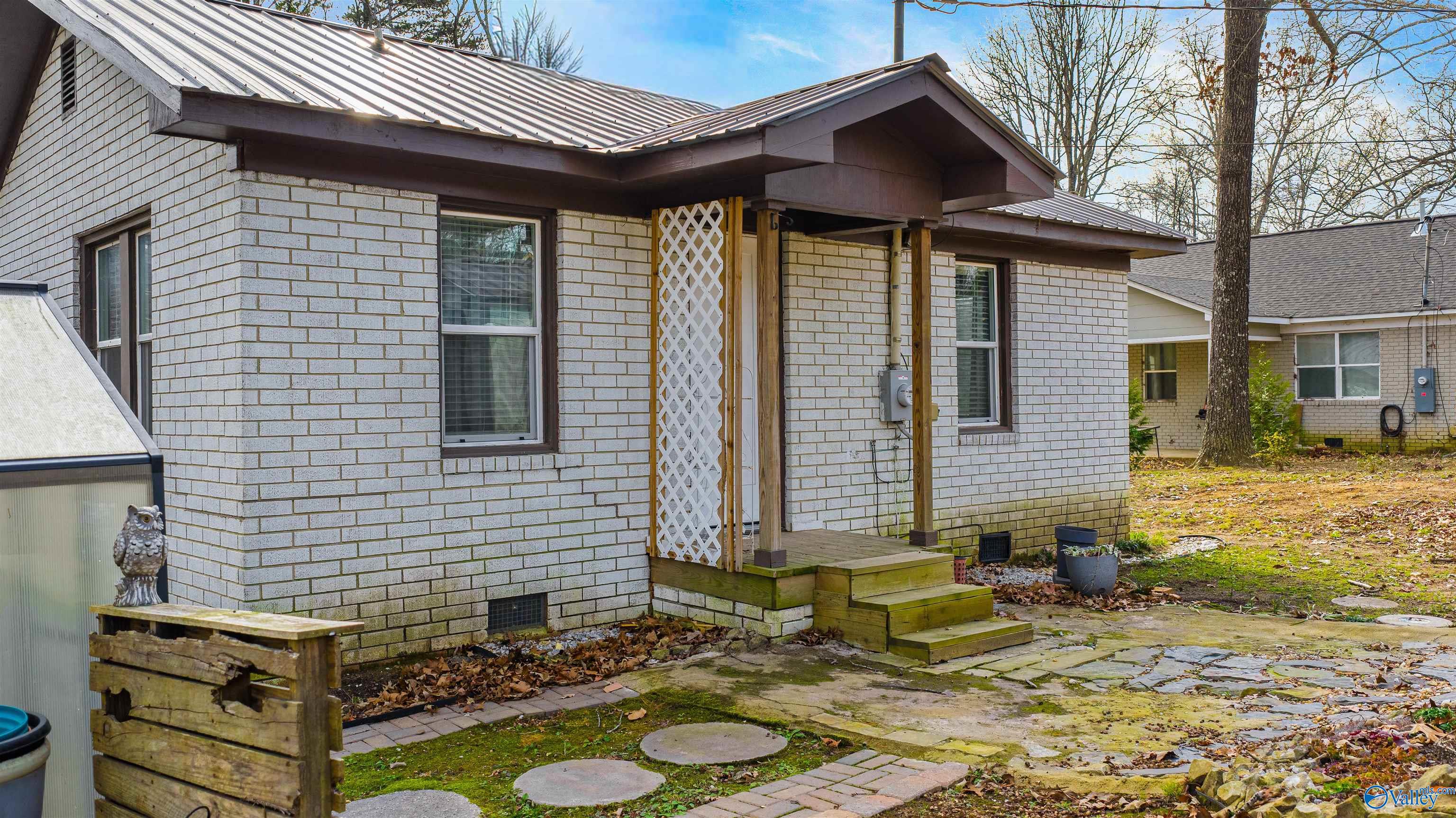 3406 N Gault Avenue