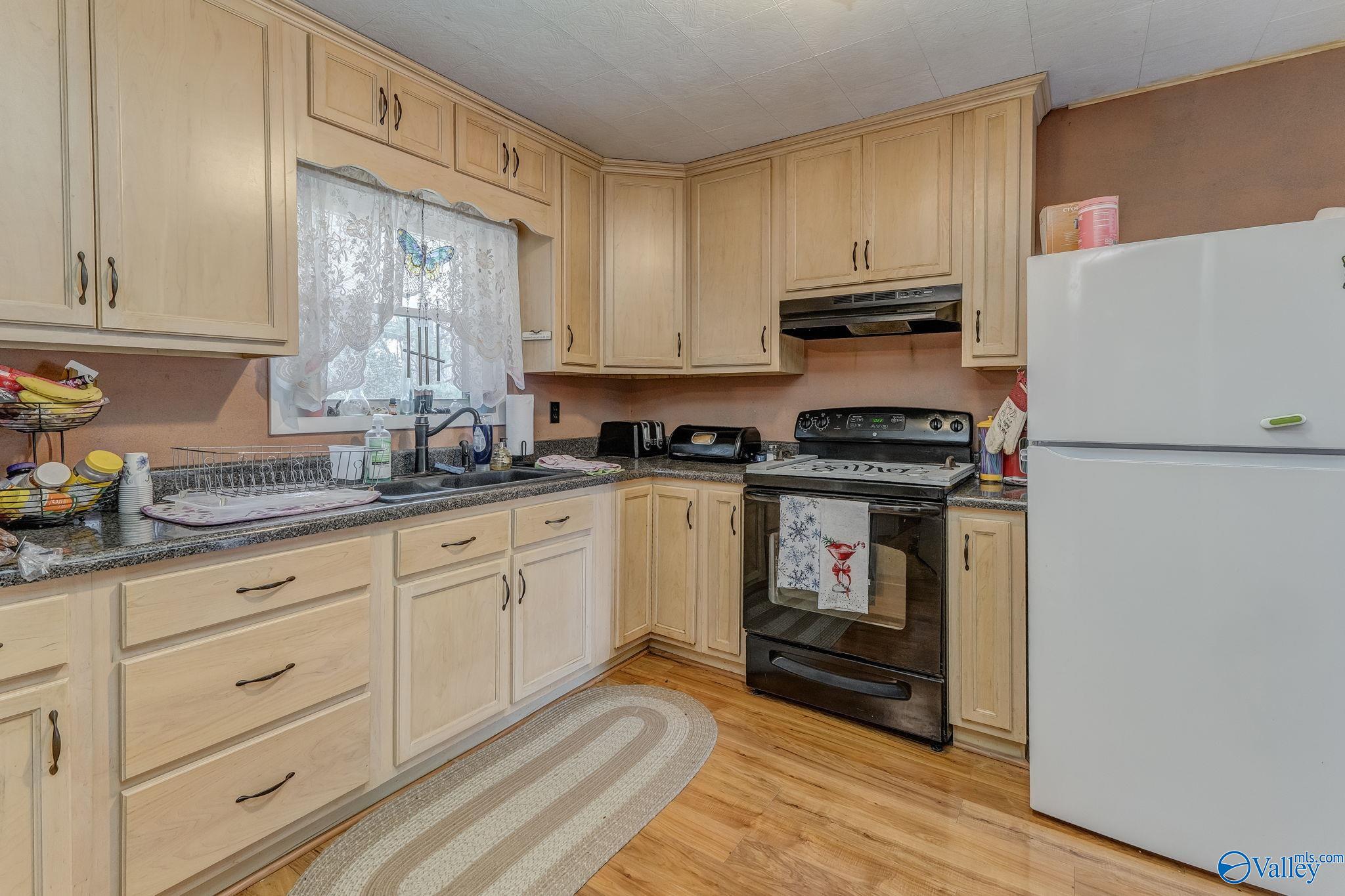 221 County Road 255