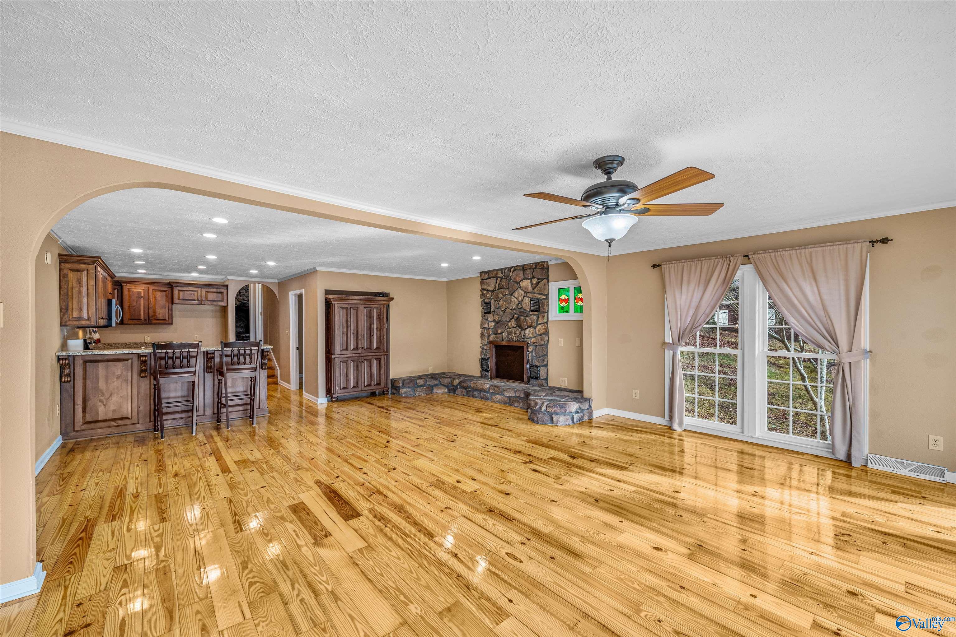 408 County Road 637