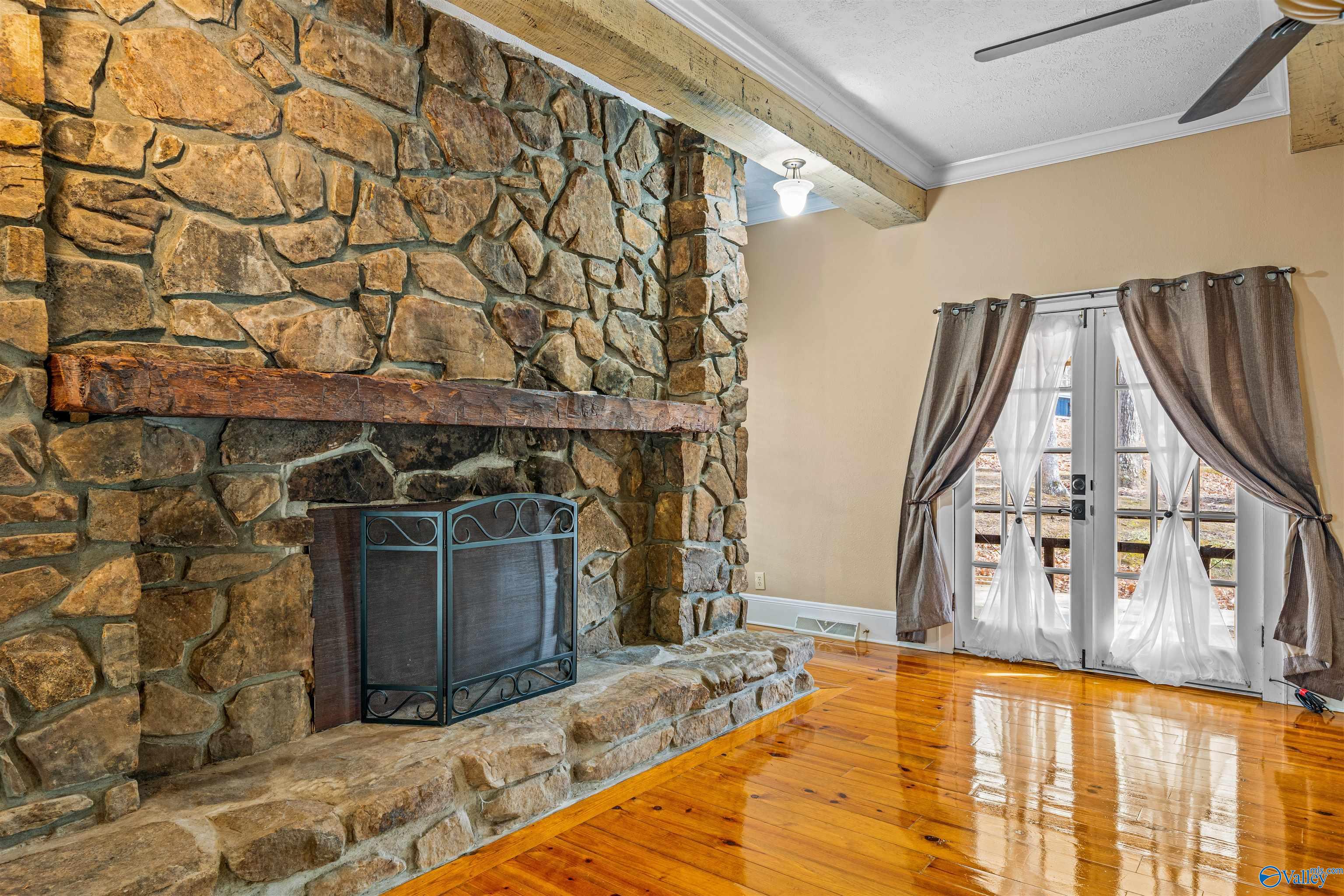 408 County Road 637