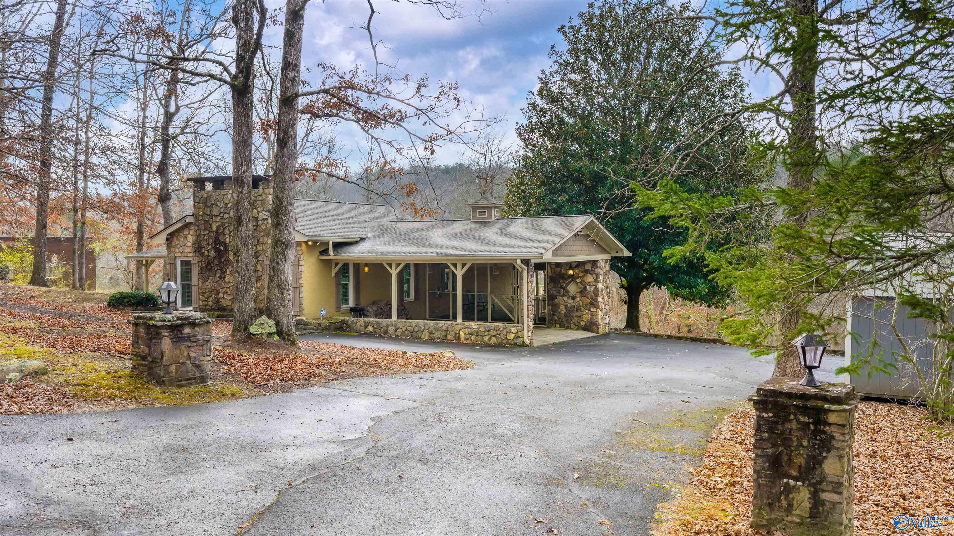 408 County Road 637