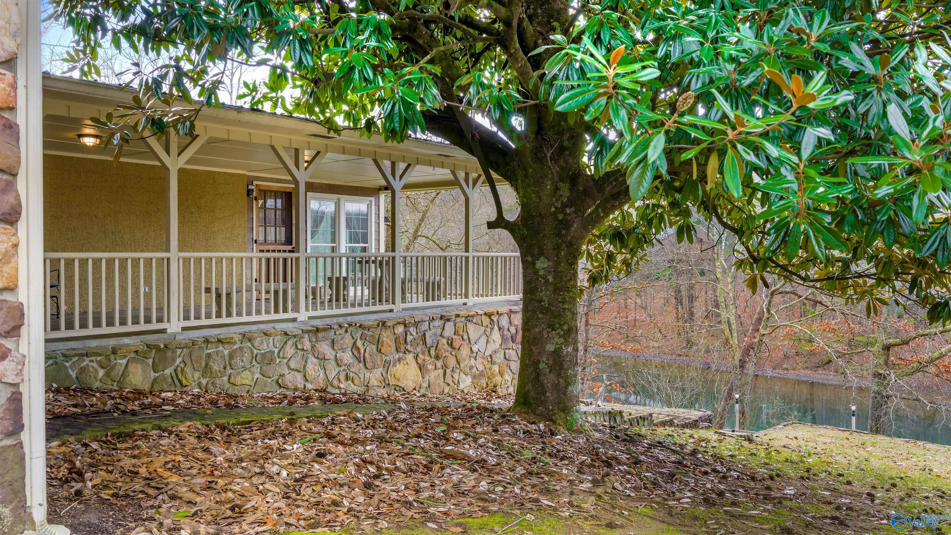 408 County Road 637