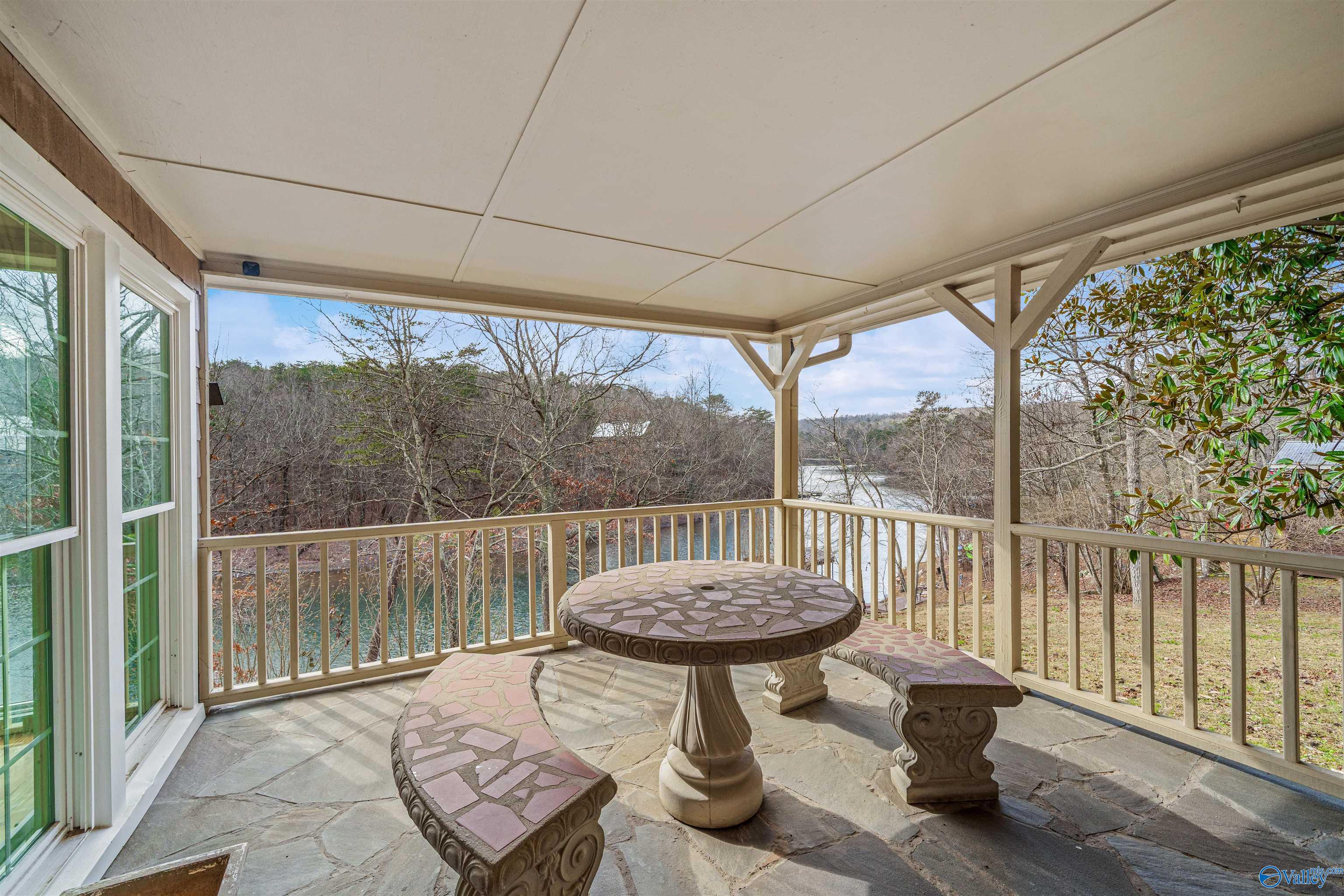 408 County Road 637