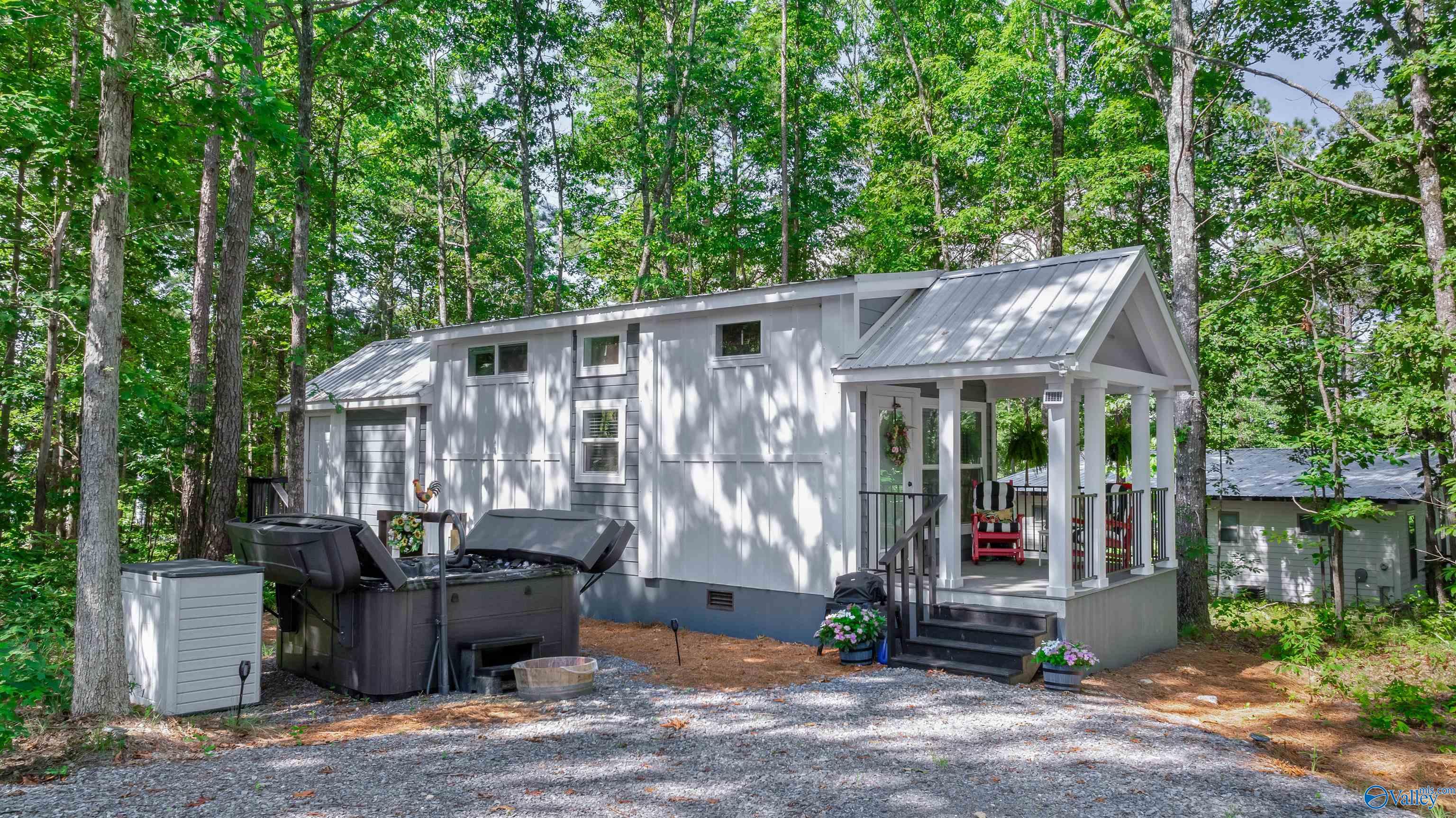 608 County Road 642