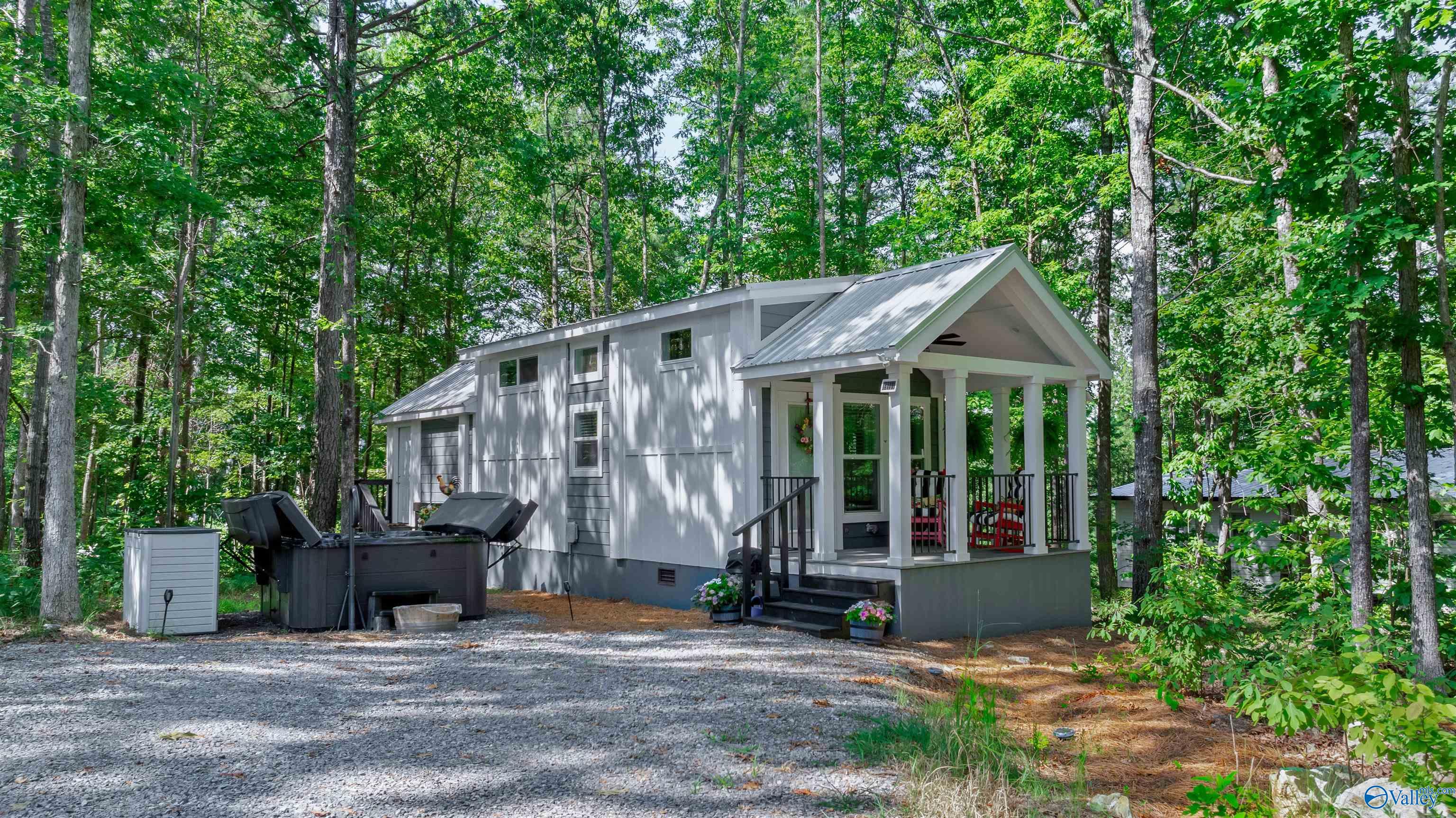 608 County Road 642