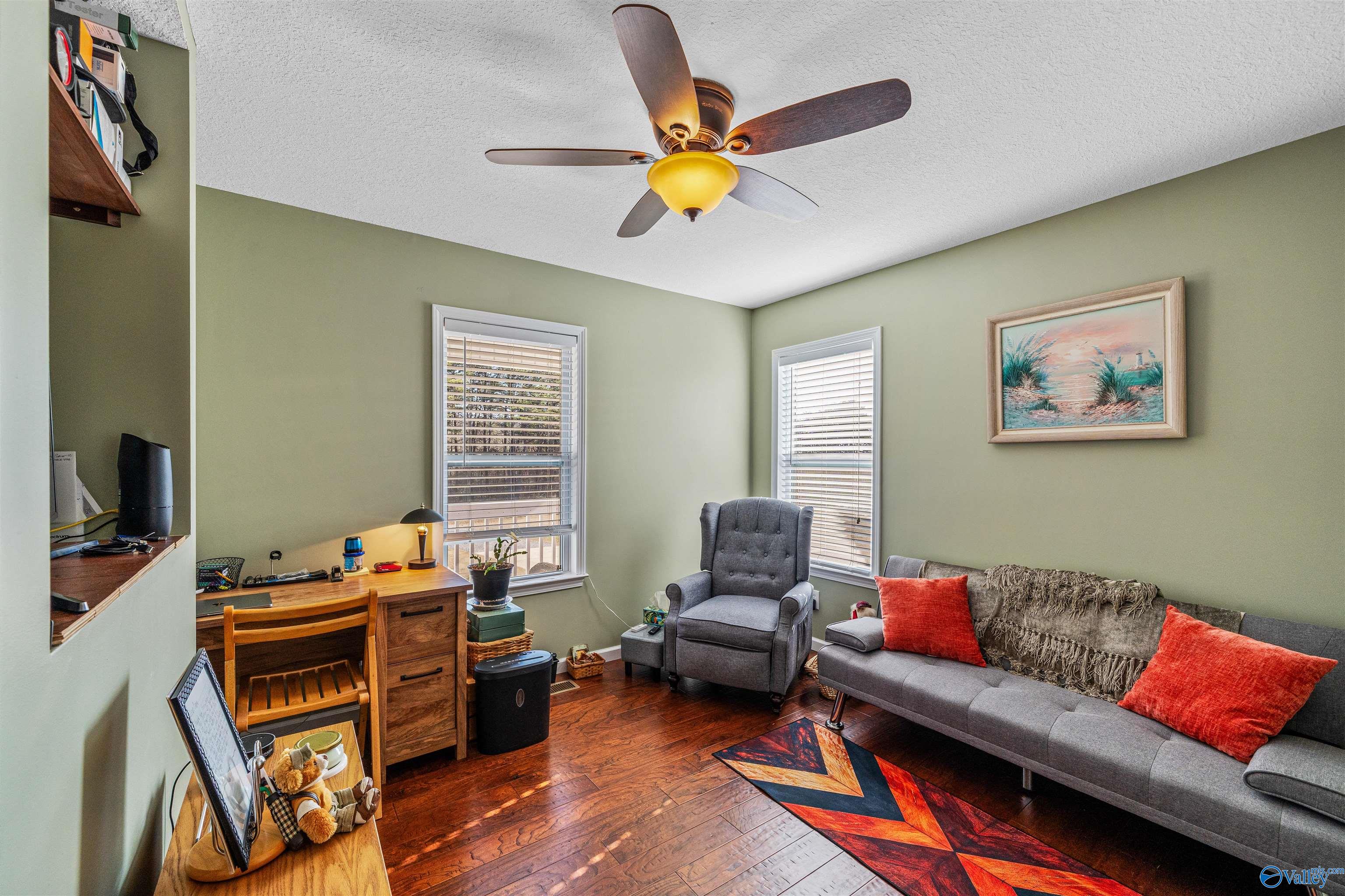 350 Valhalla Road SE