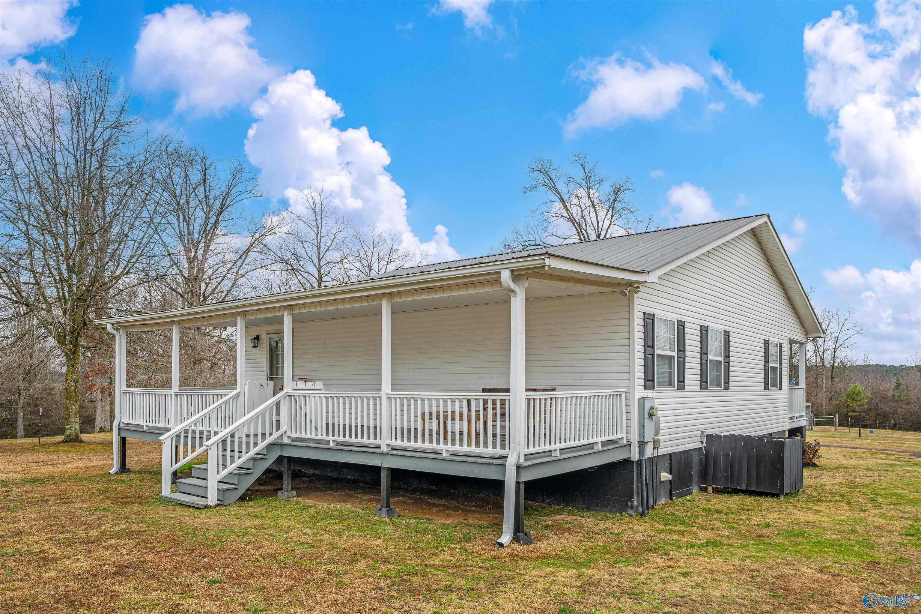 778 County Road 572
