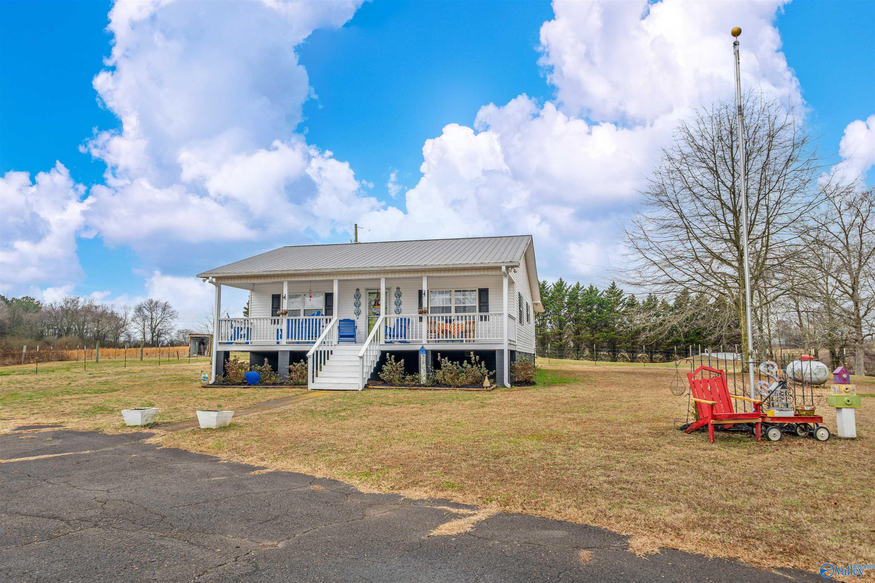 778 County Road 572