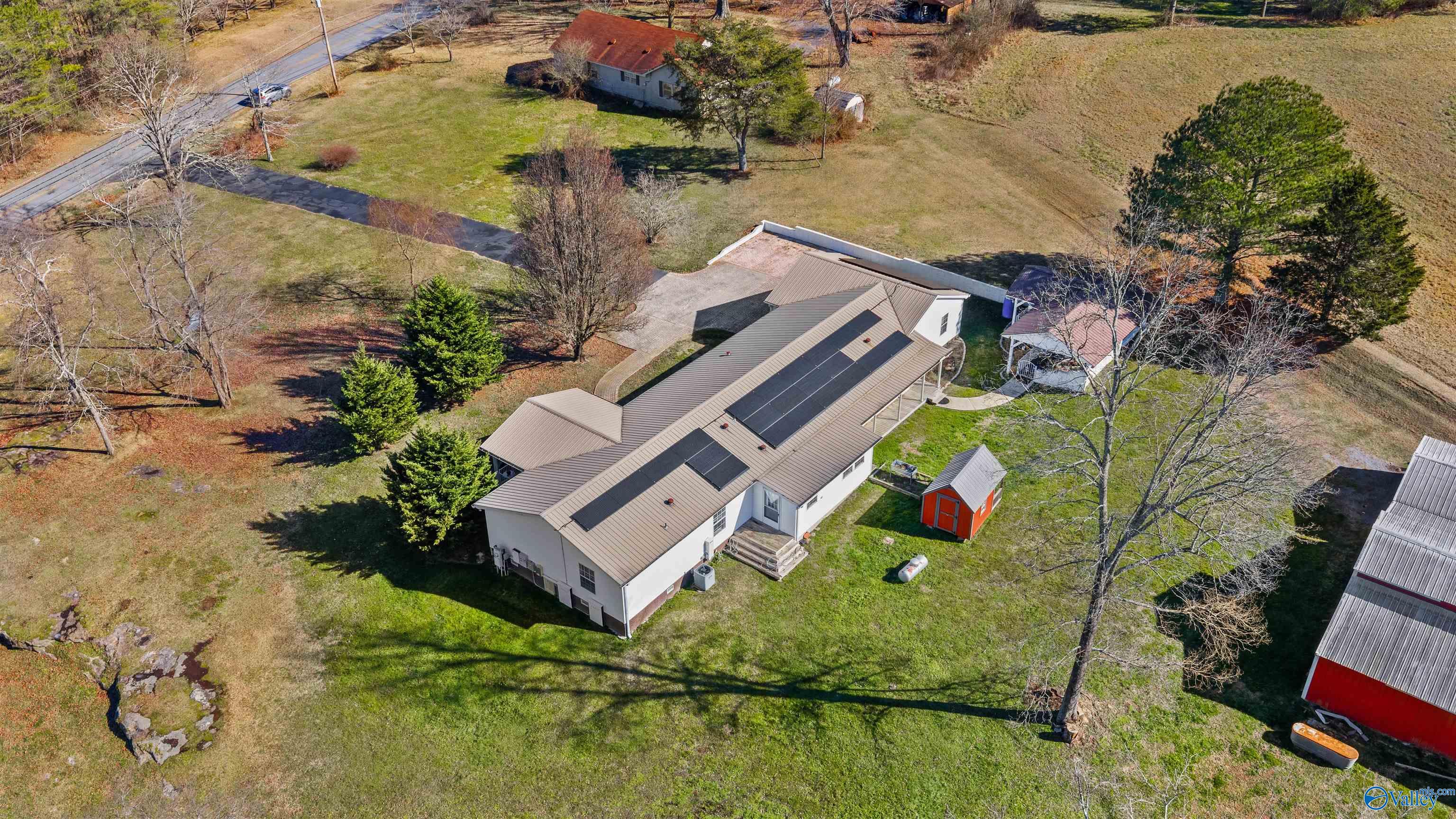 1816 Adamsburg Road E