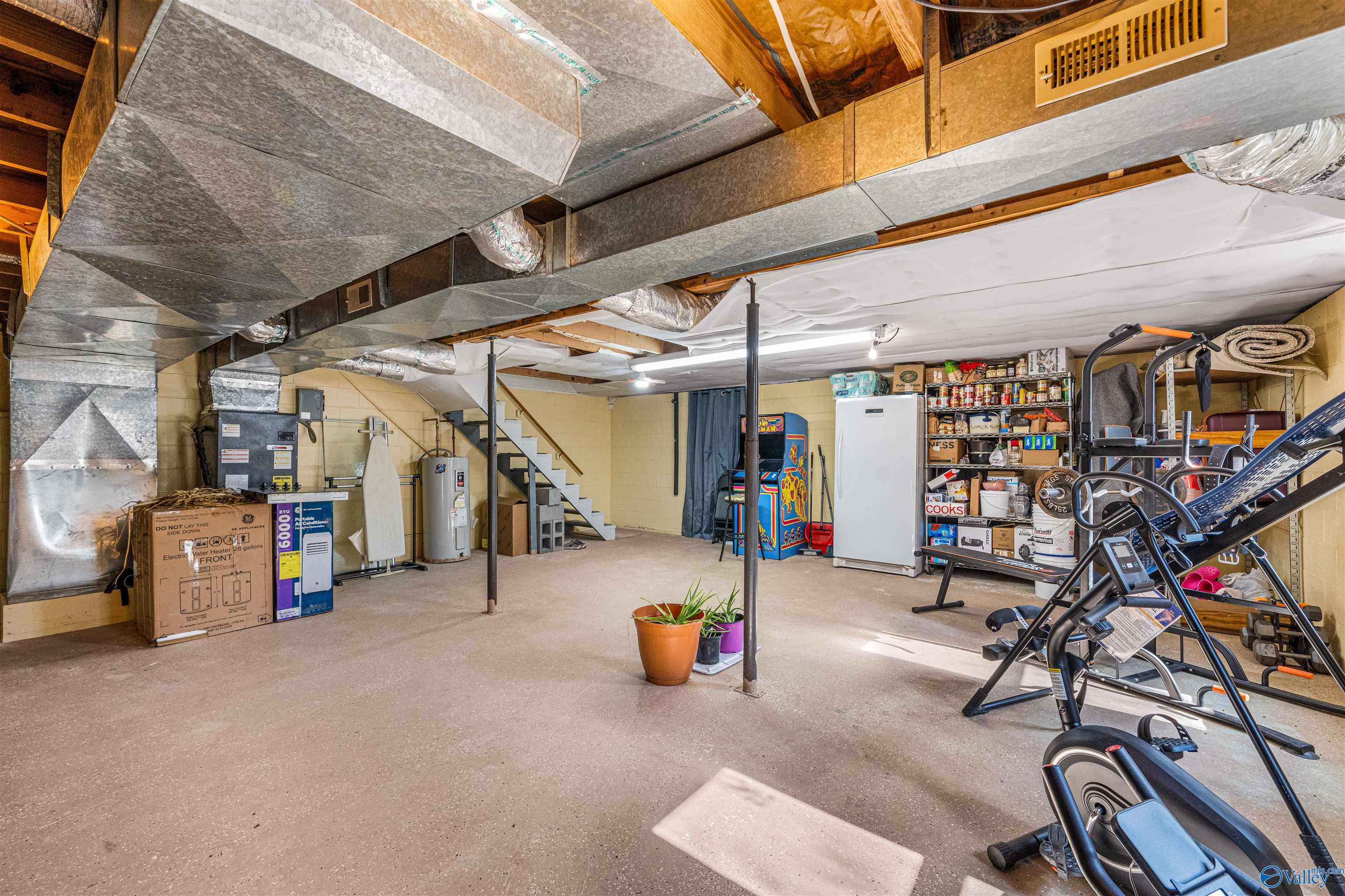 4007 Lyndale Drive