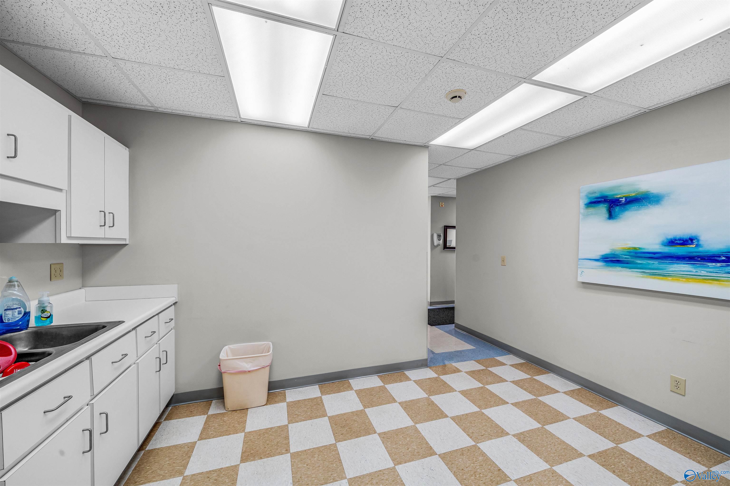 83 George Wallace Drive SE